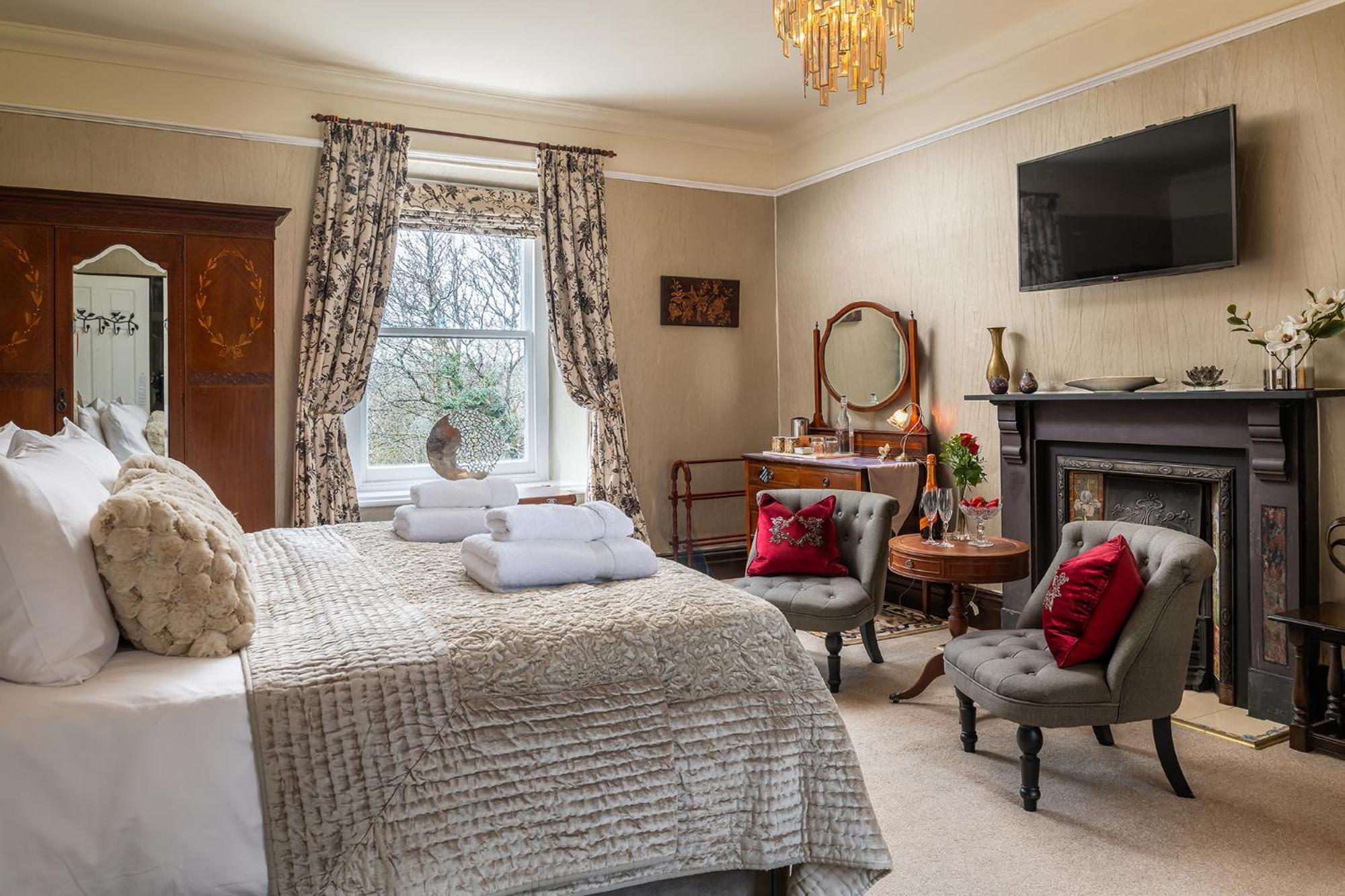Superior King Room