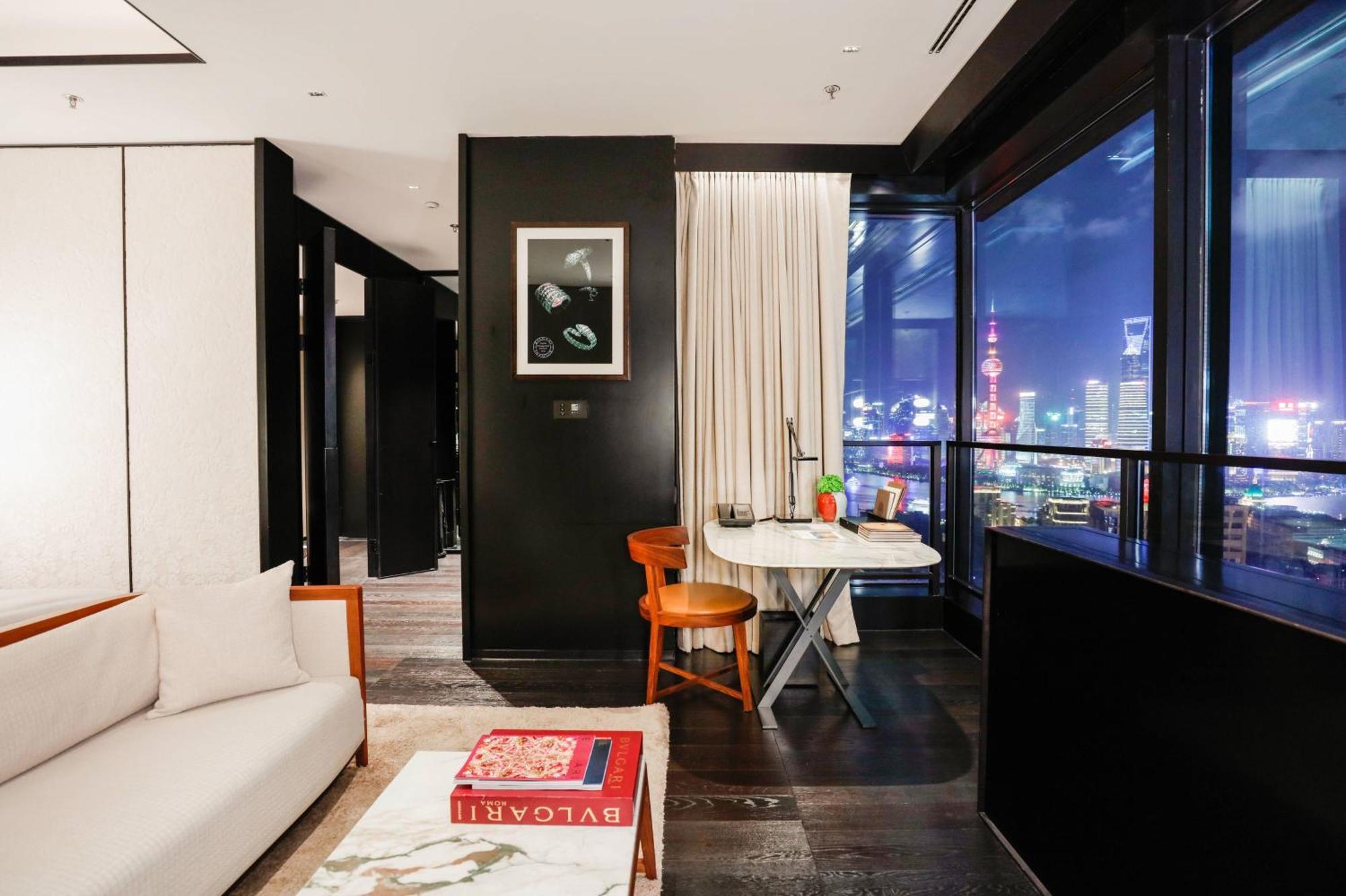 Deluxe Bund View Room