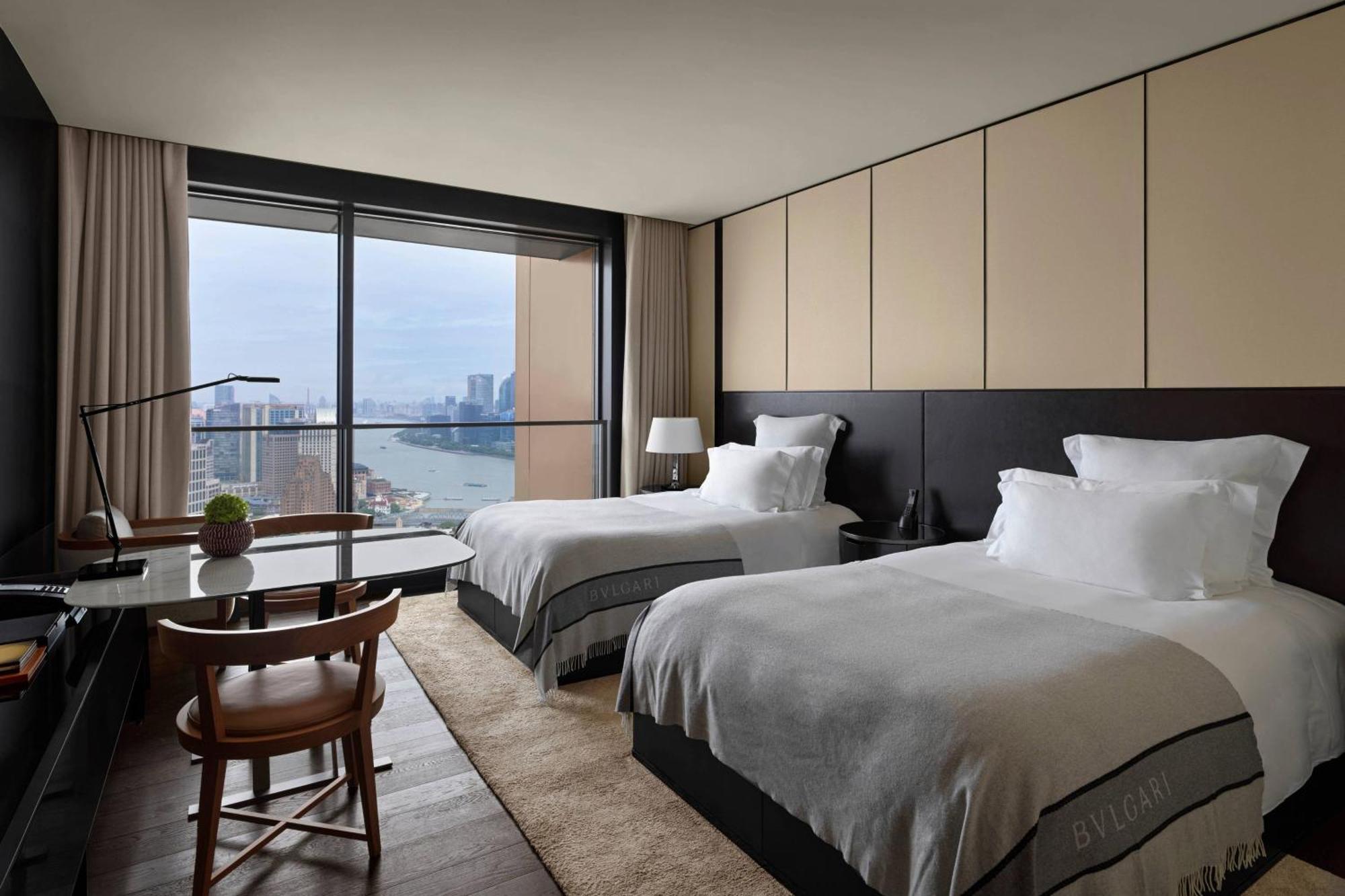 Premium City View Room Twin