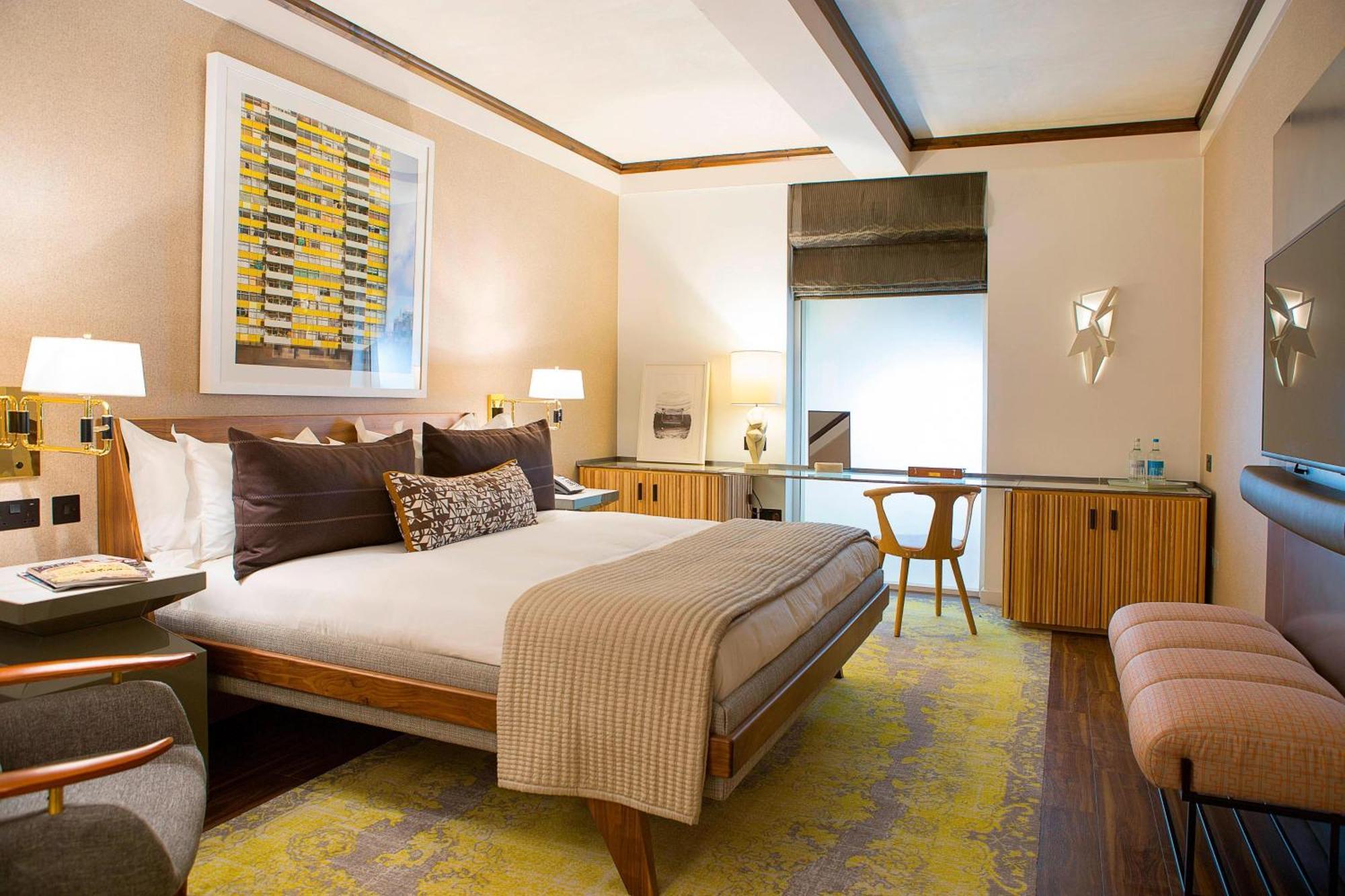 Queen Room,1643201234:JPEG