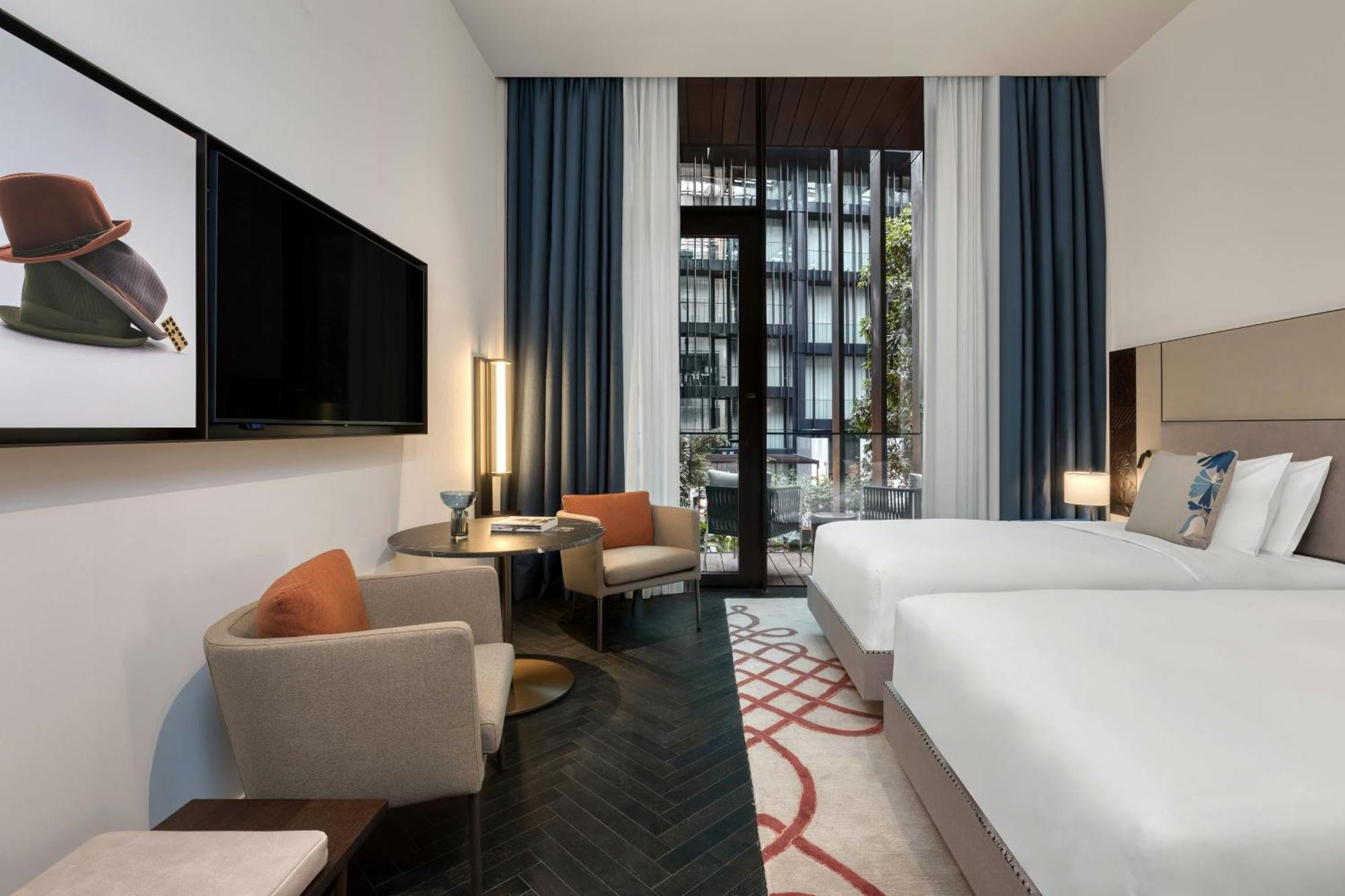 Atrium Twin Room with Two Twin Beds and Balcony - Atrium View,1643283073:JPEG