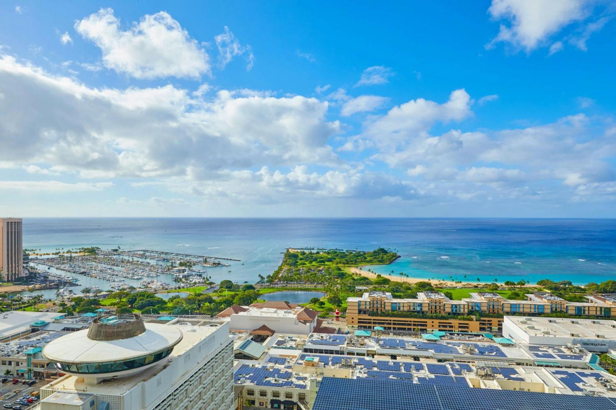 One-Bedroom King Suite Ocean View
