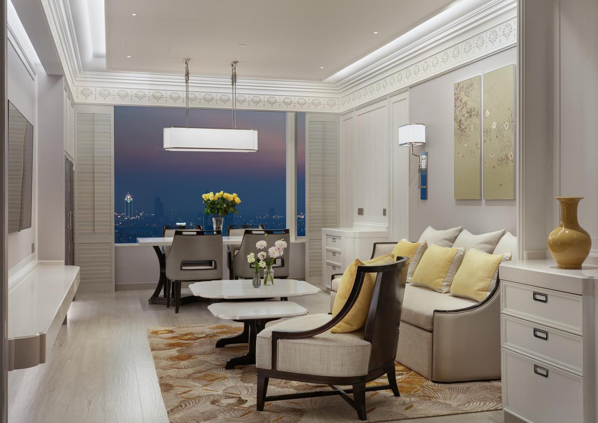Executive Suite Twin