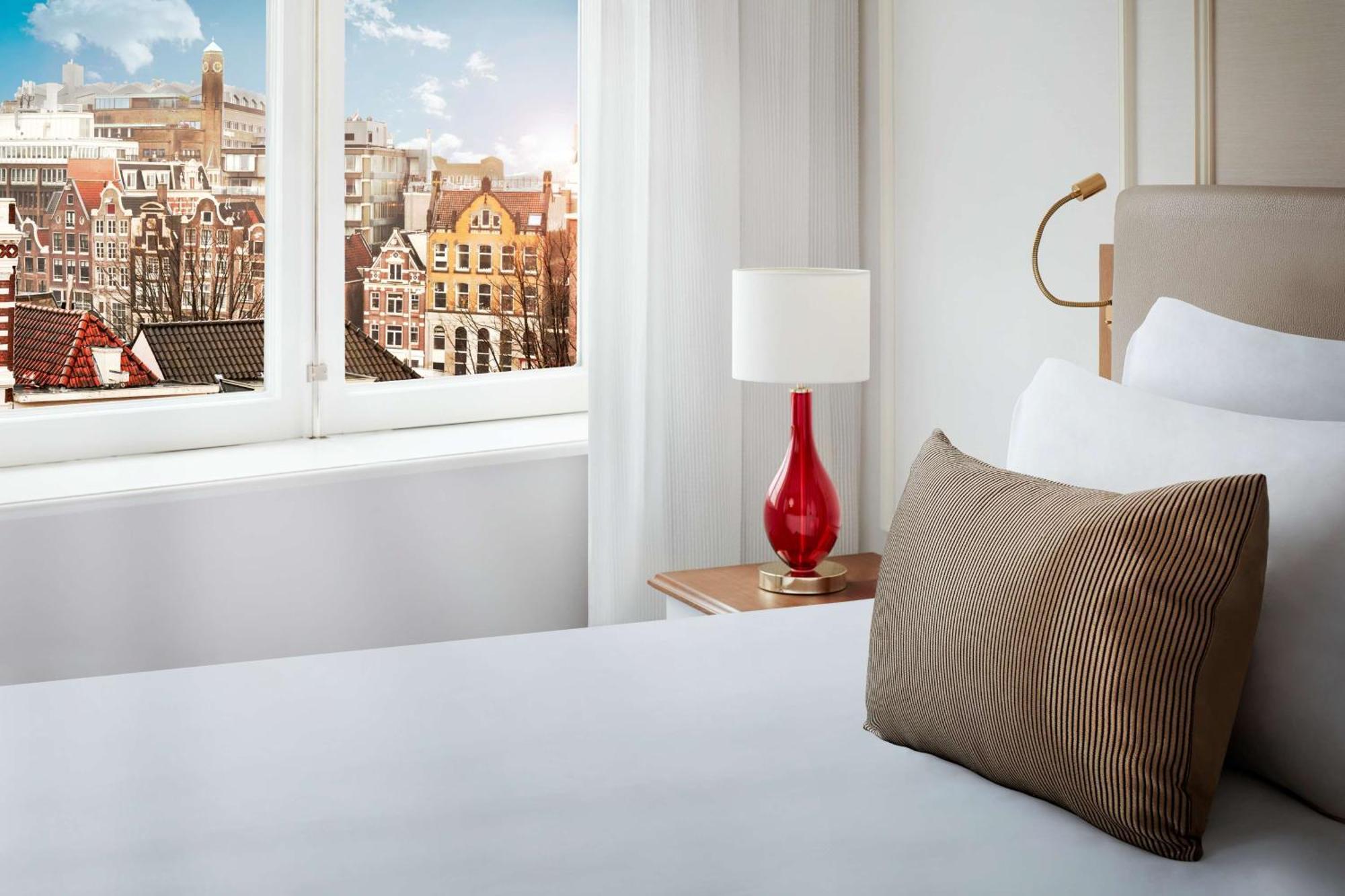 Superior-Zimmer mit Kanalblick und Balkon