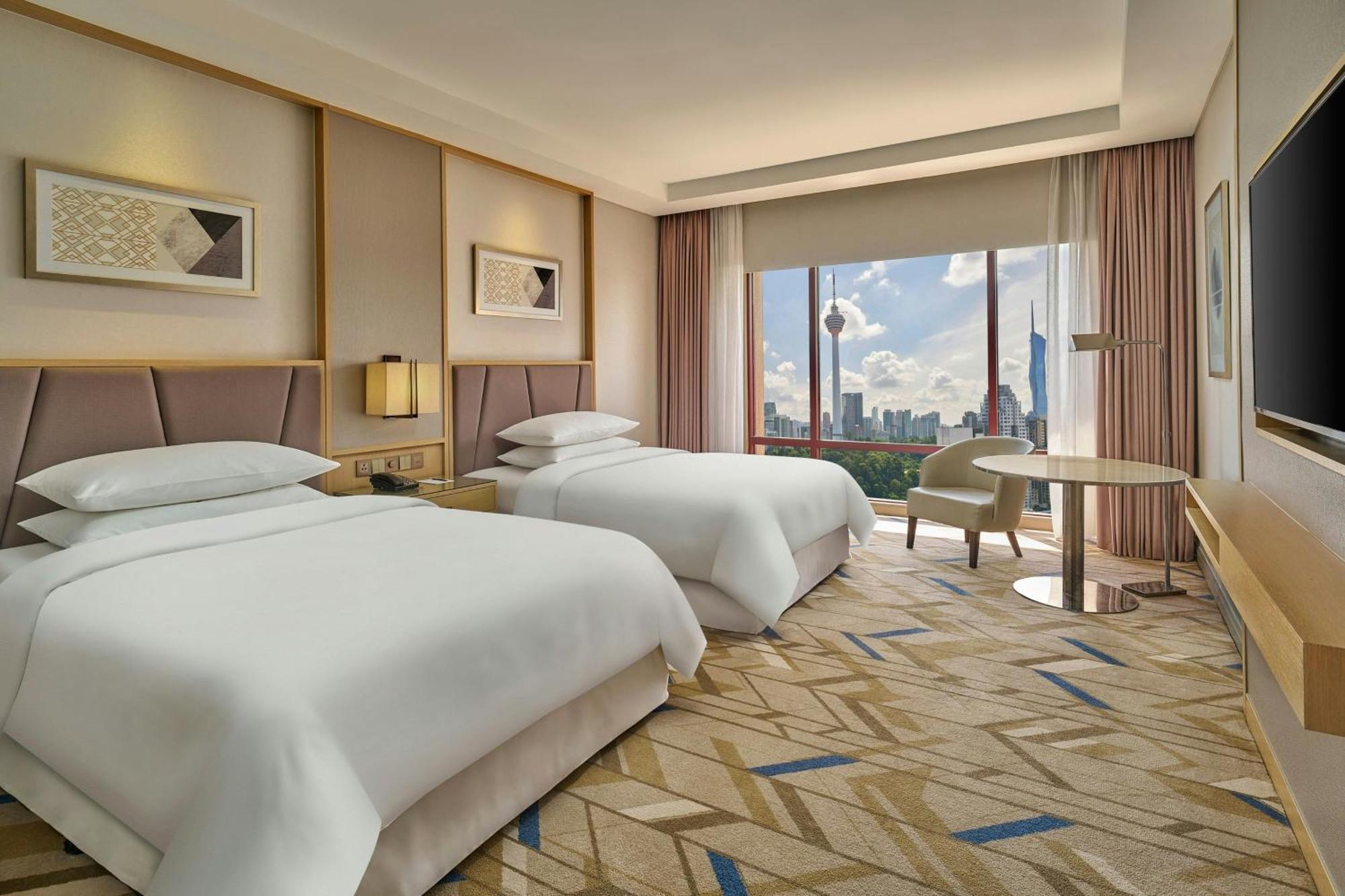 Twin Room KL Tower View