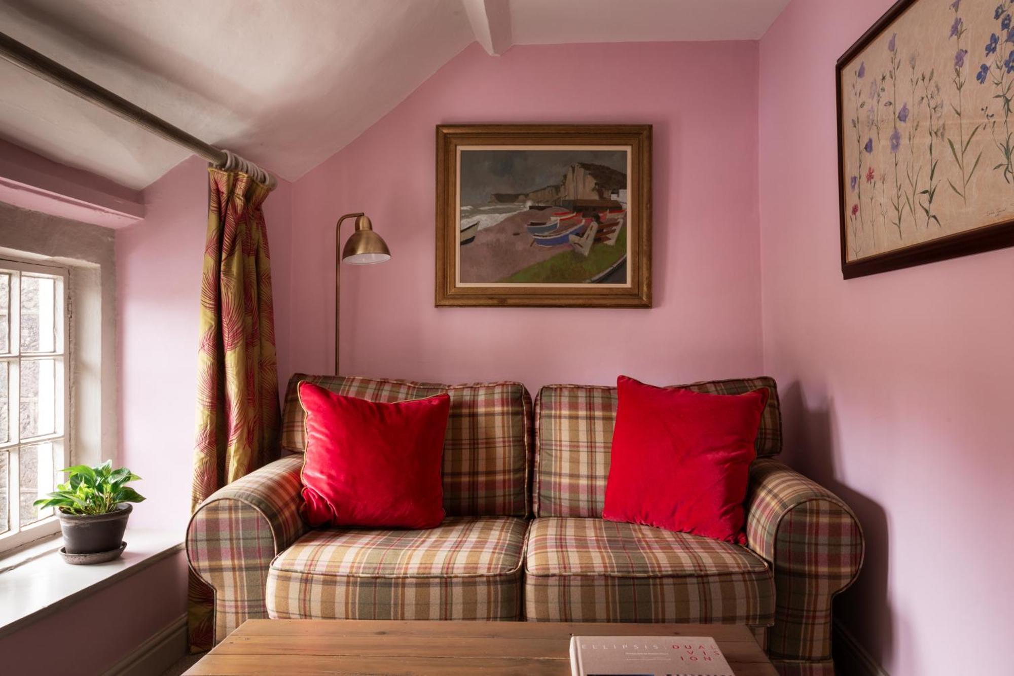 One-Bedroom Suite,1643782701:JPEG