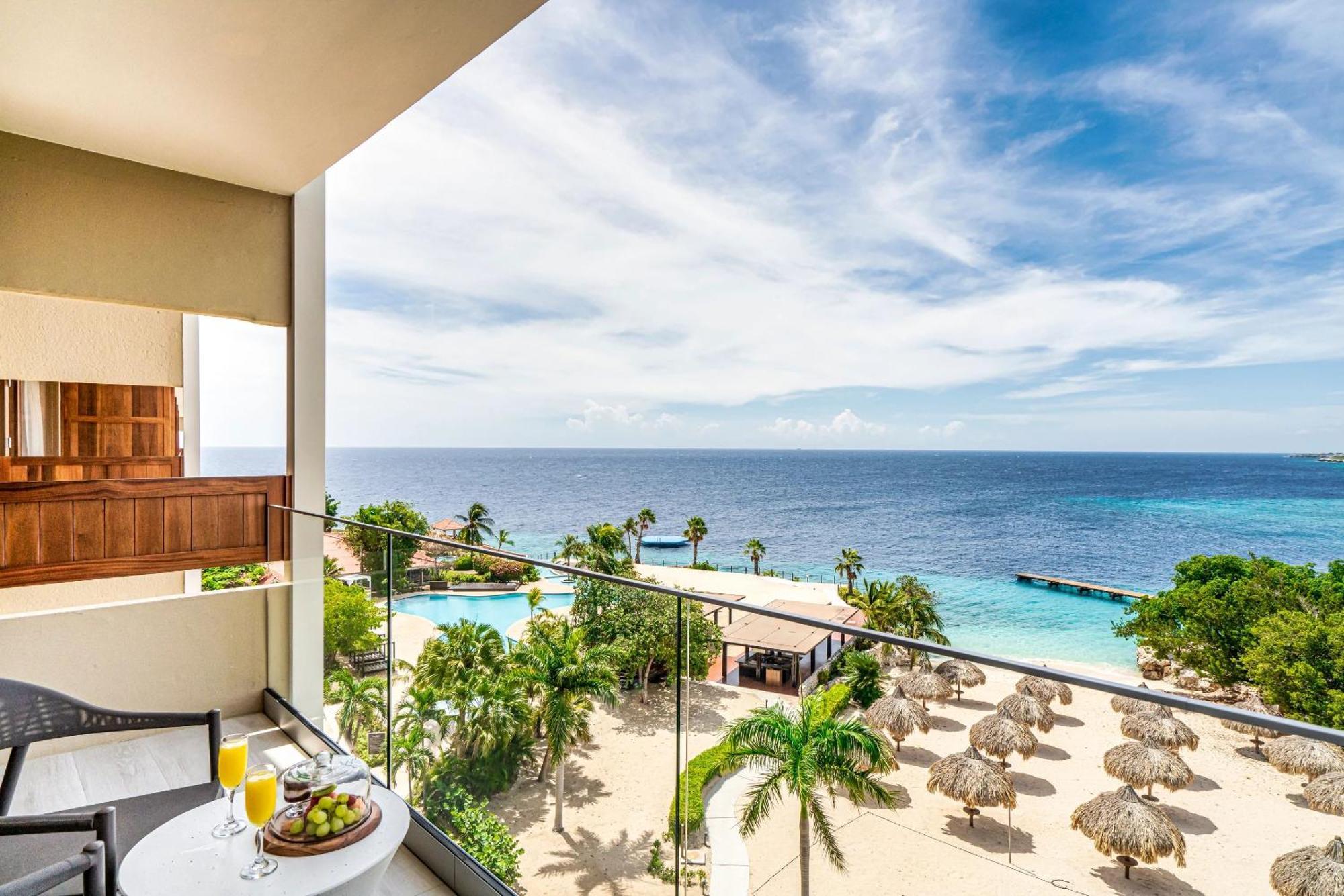 Preferred Club Deluxe Ocean View King