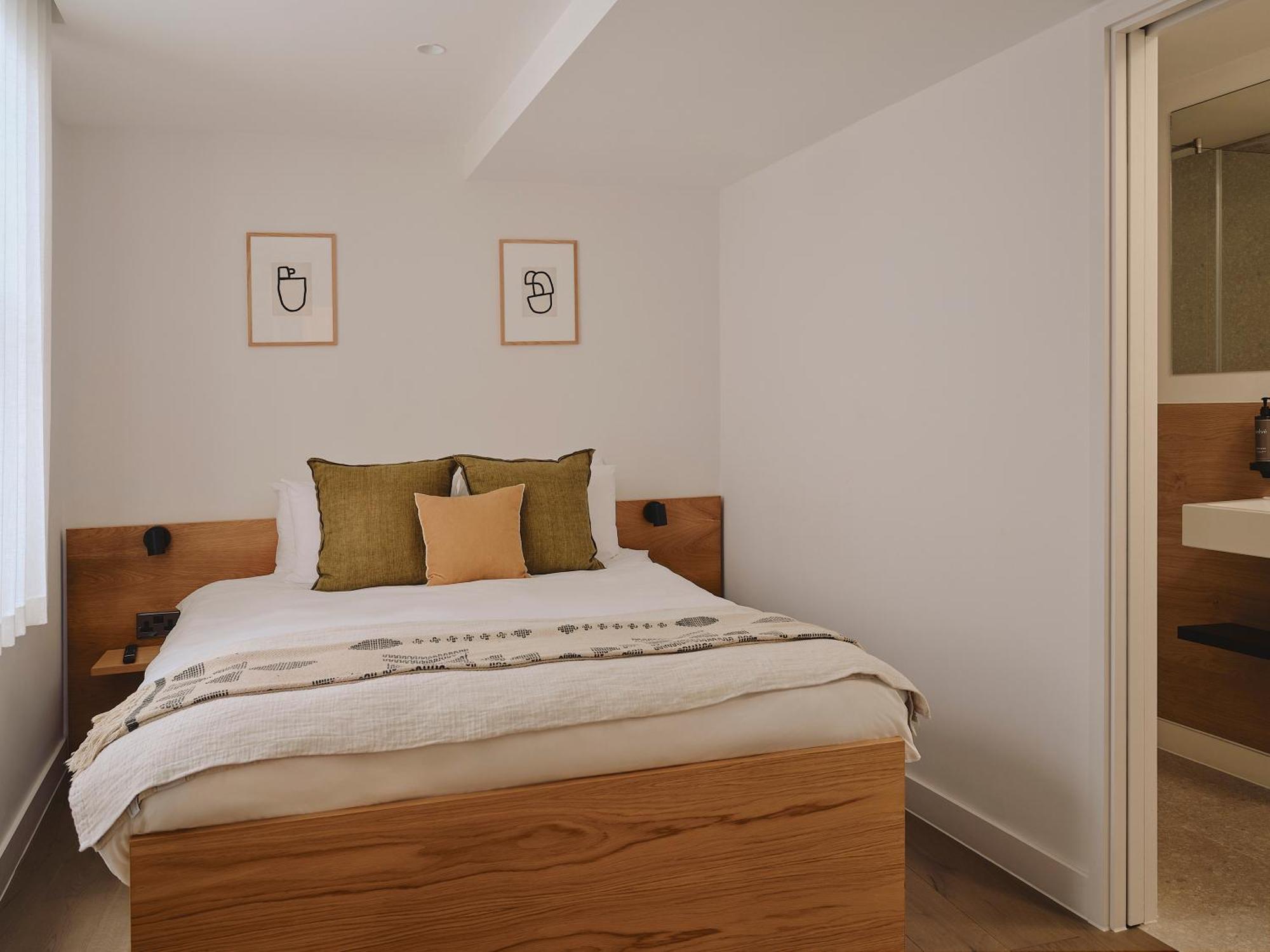 Executive One-Bedroom Apartment