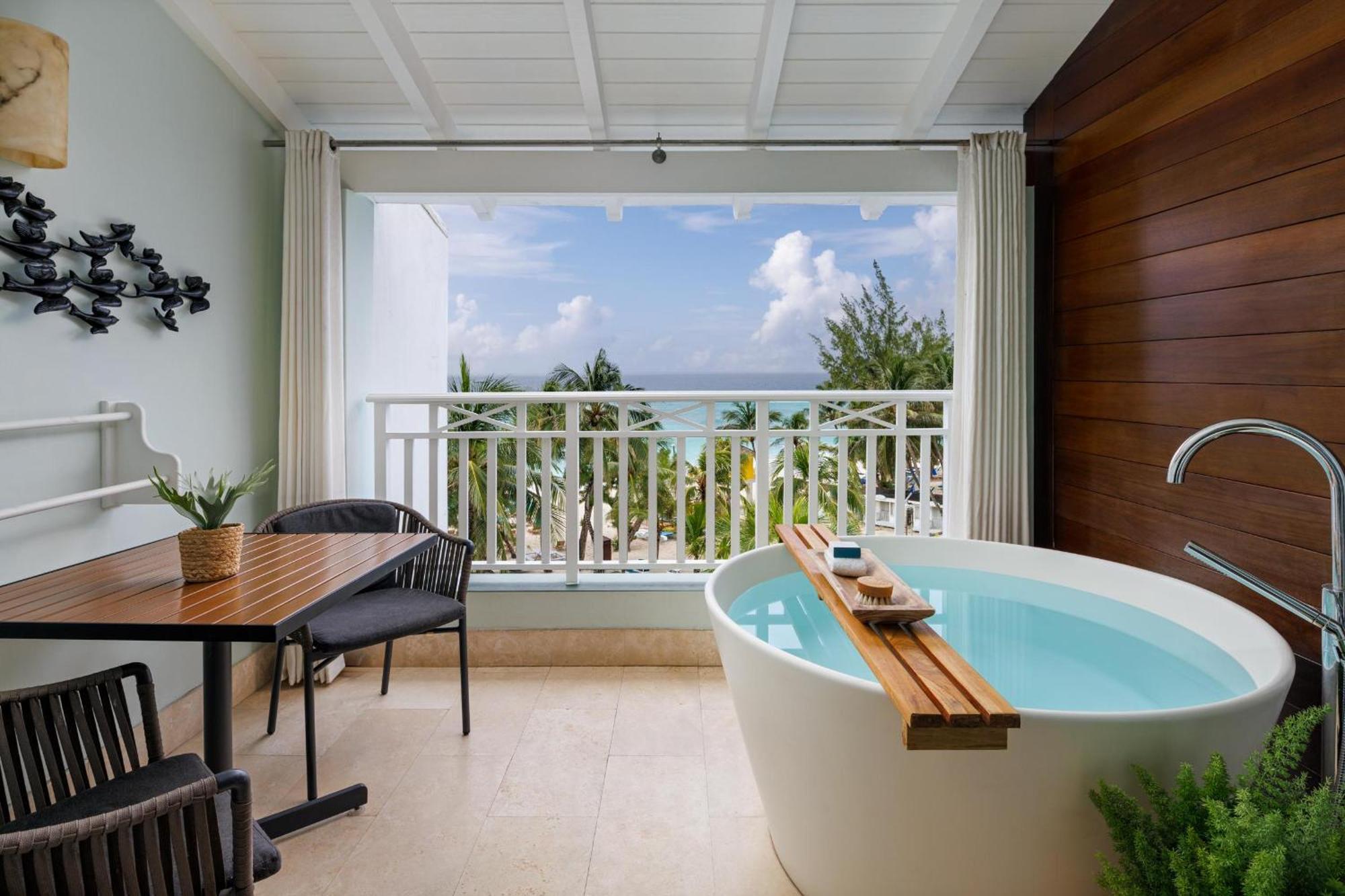 Beachfront Penthouse Club Level Suite Balcony Tranquility Soaking Tub