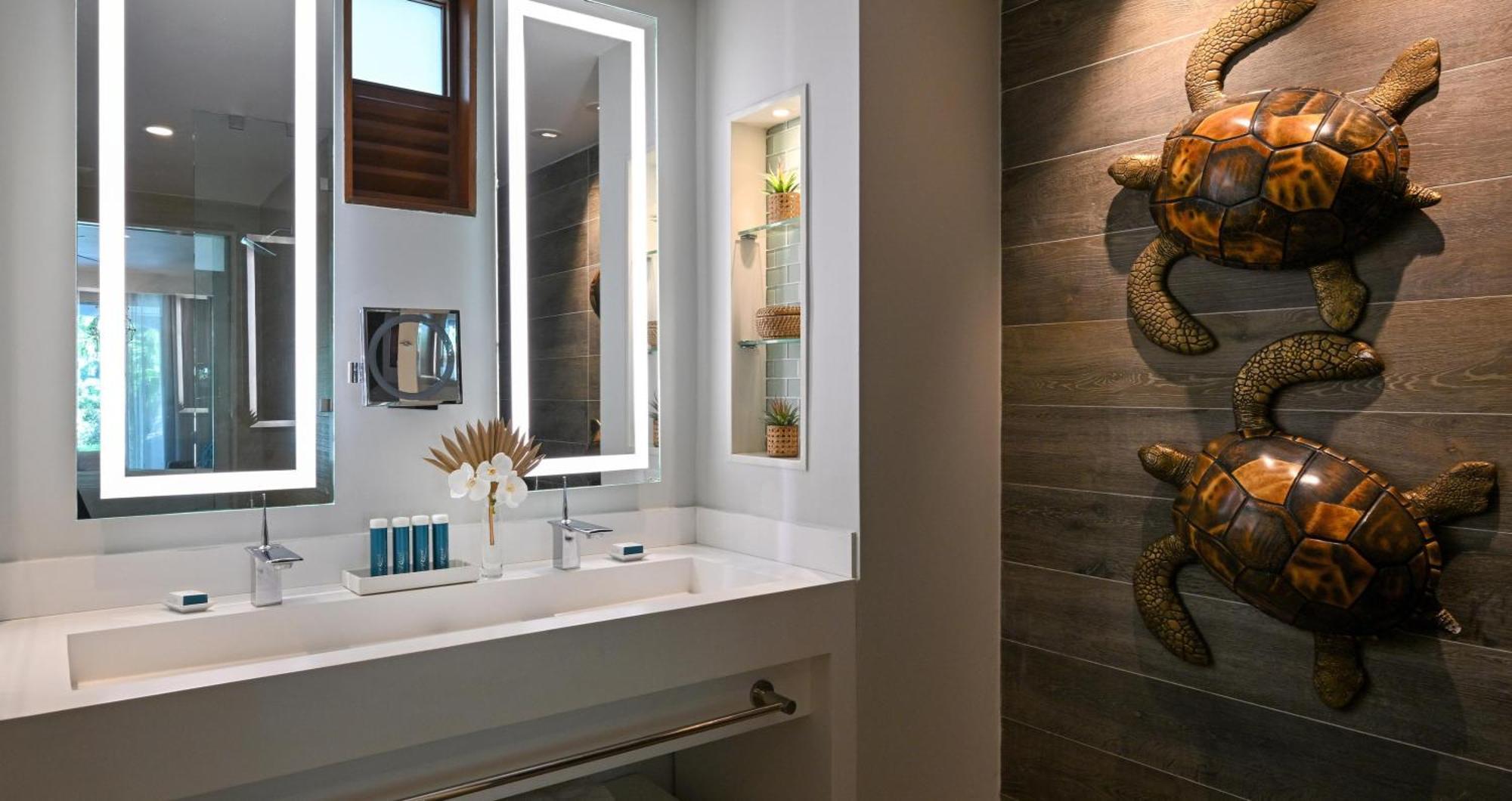 South Seas Crystal Lagoon Club Level Barbados Suite w or Balcony Tranquility Soaking Tub