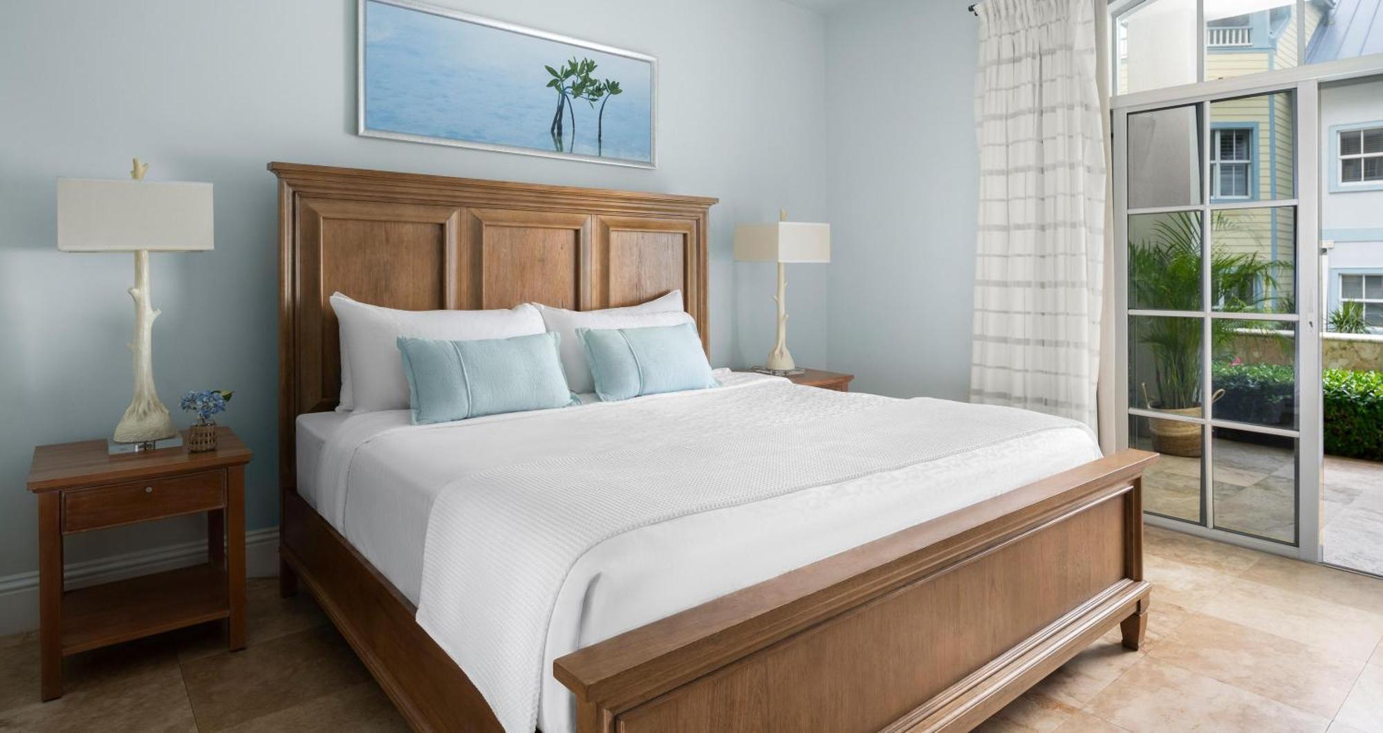 Key West Luxury One Bedroom Concierge Suite