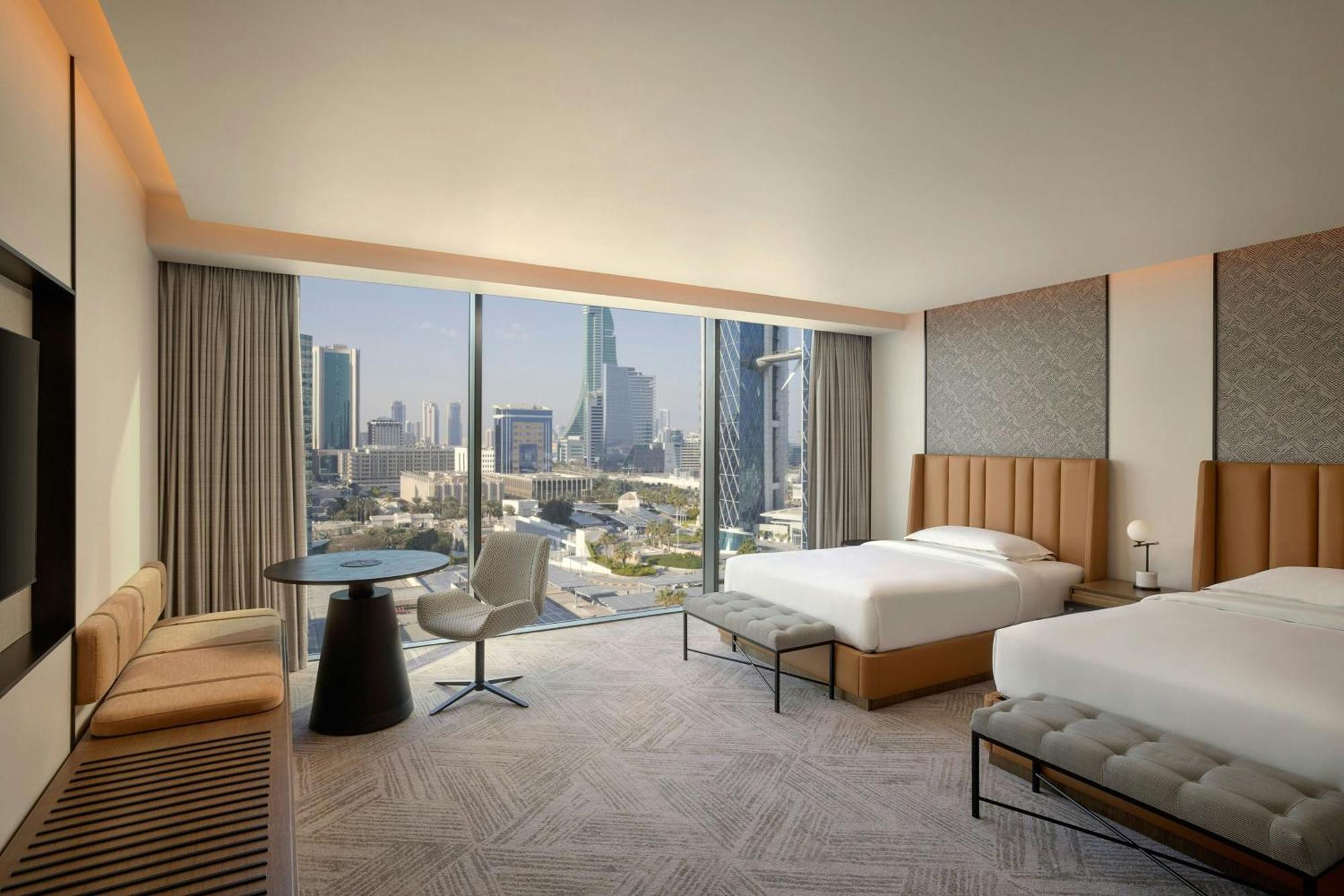 Signature Queen Room Two Queen Beds City View