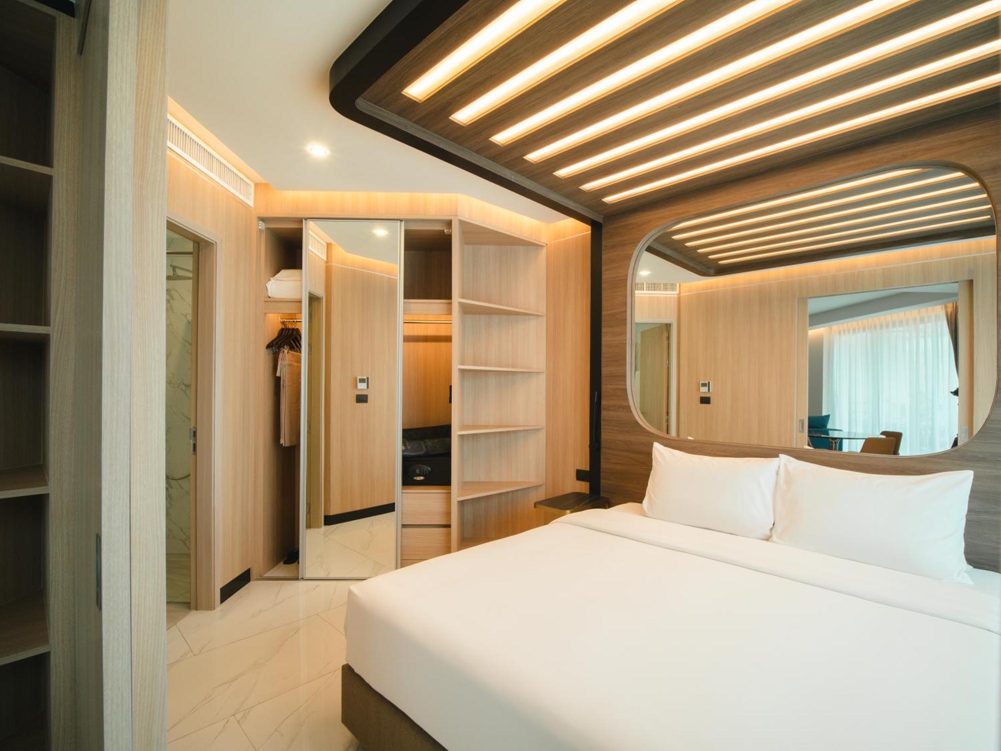 One-Bedroom Suite,1647025391:JPEG