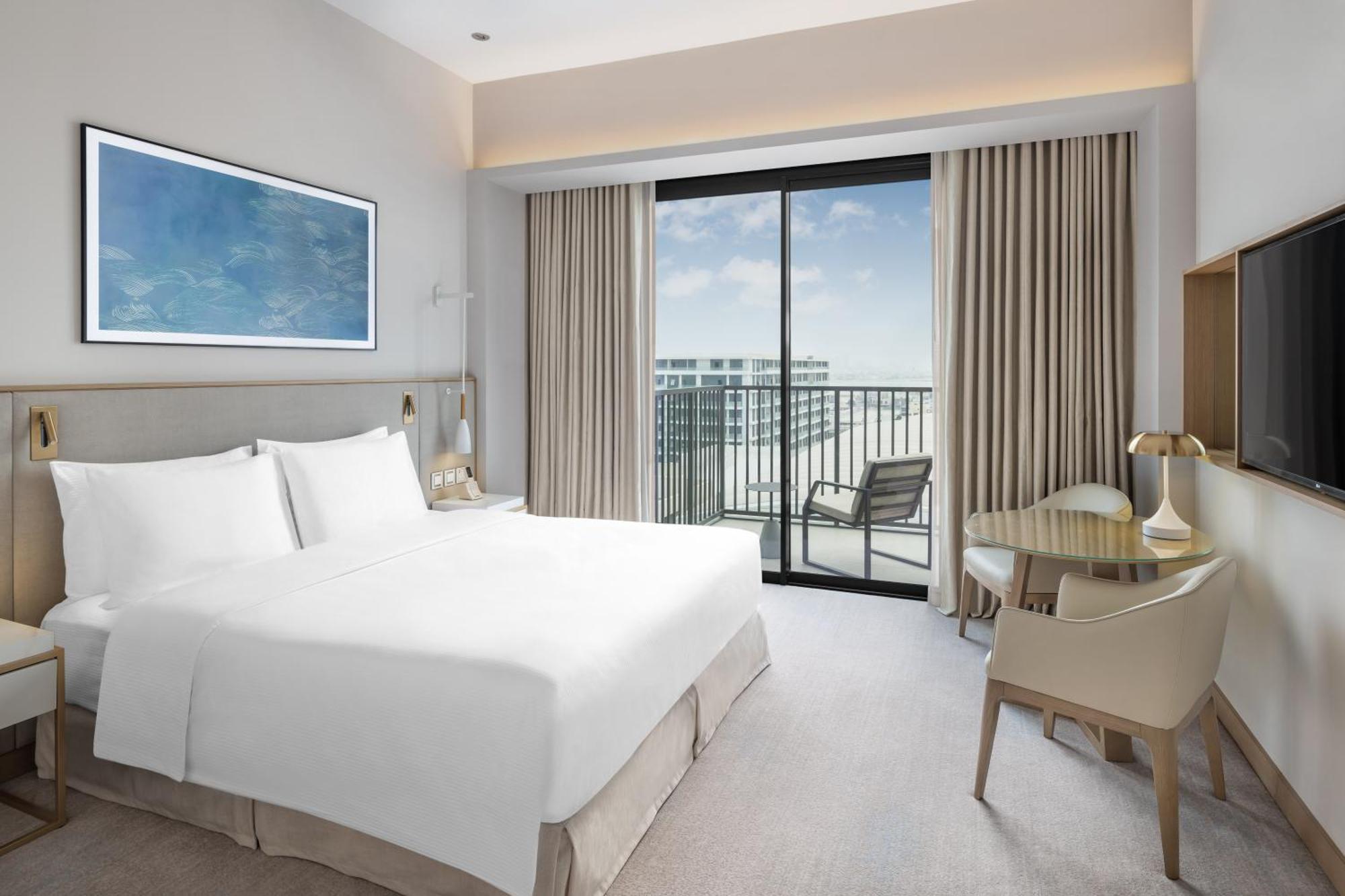Deluxe King Room Balcony