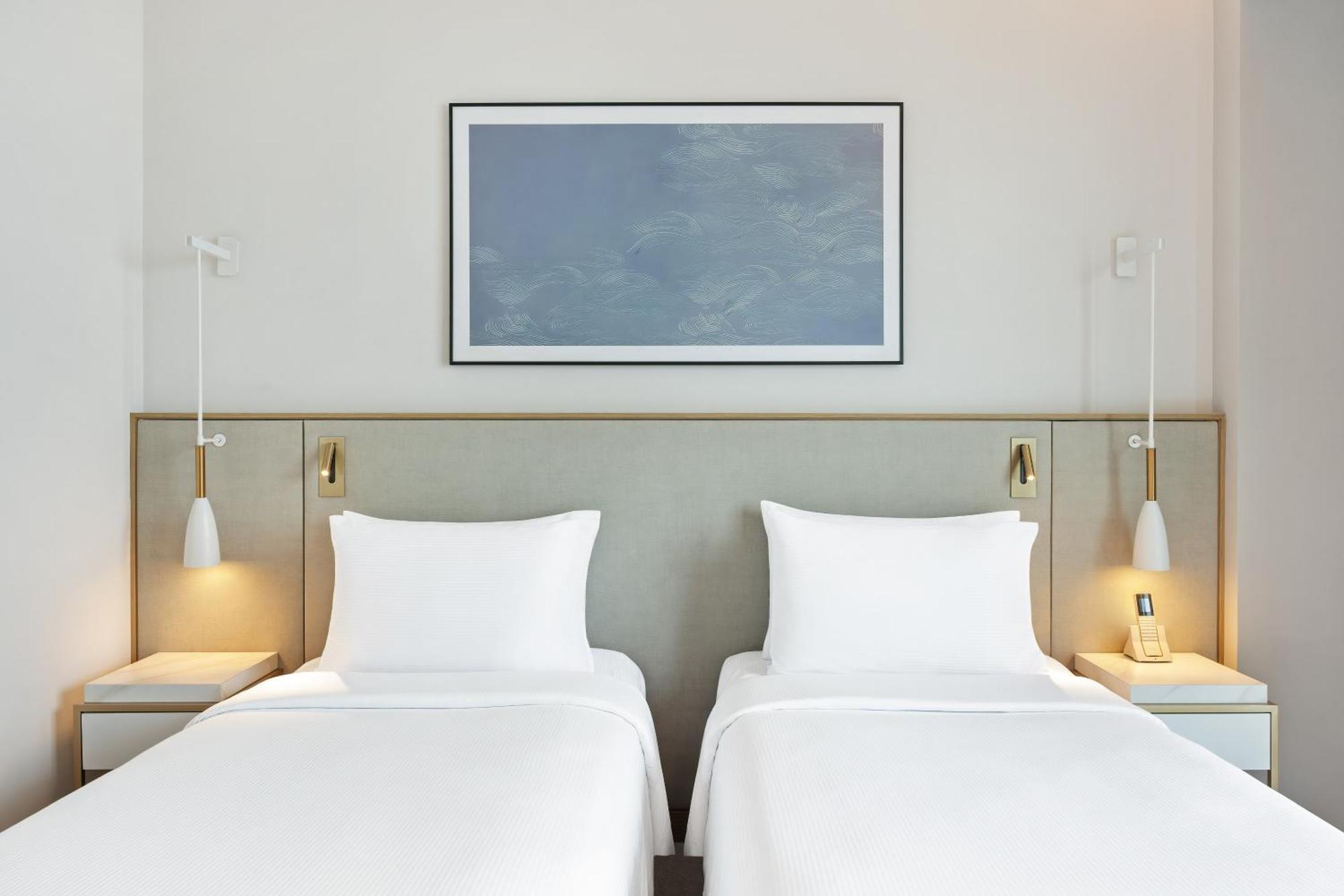 Deluxe Twin Room Balcony