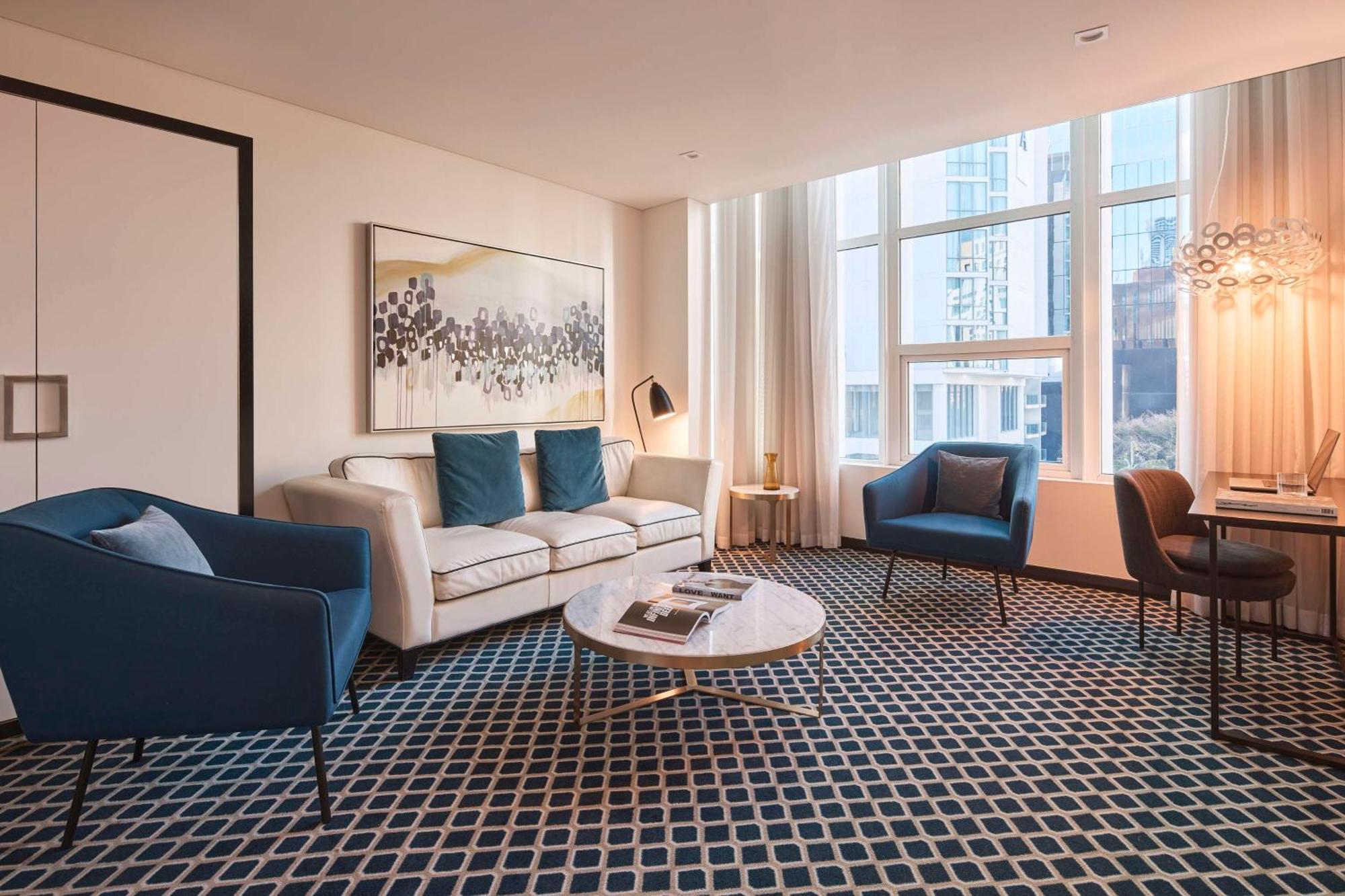 Loft Suite City View