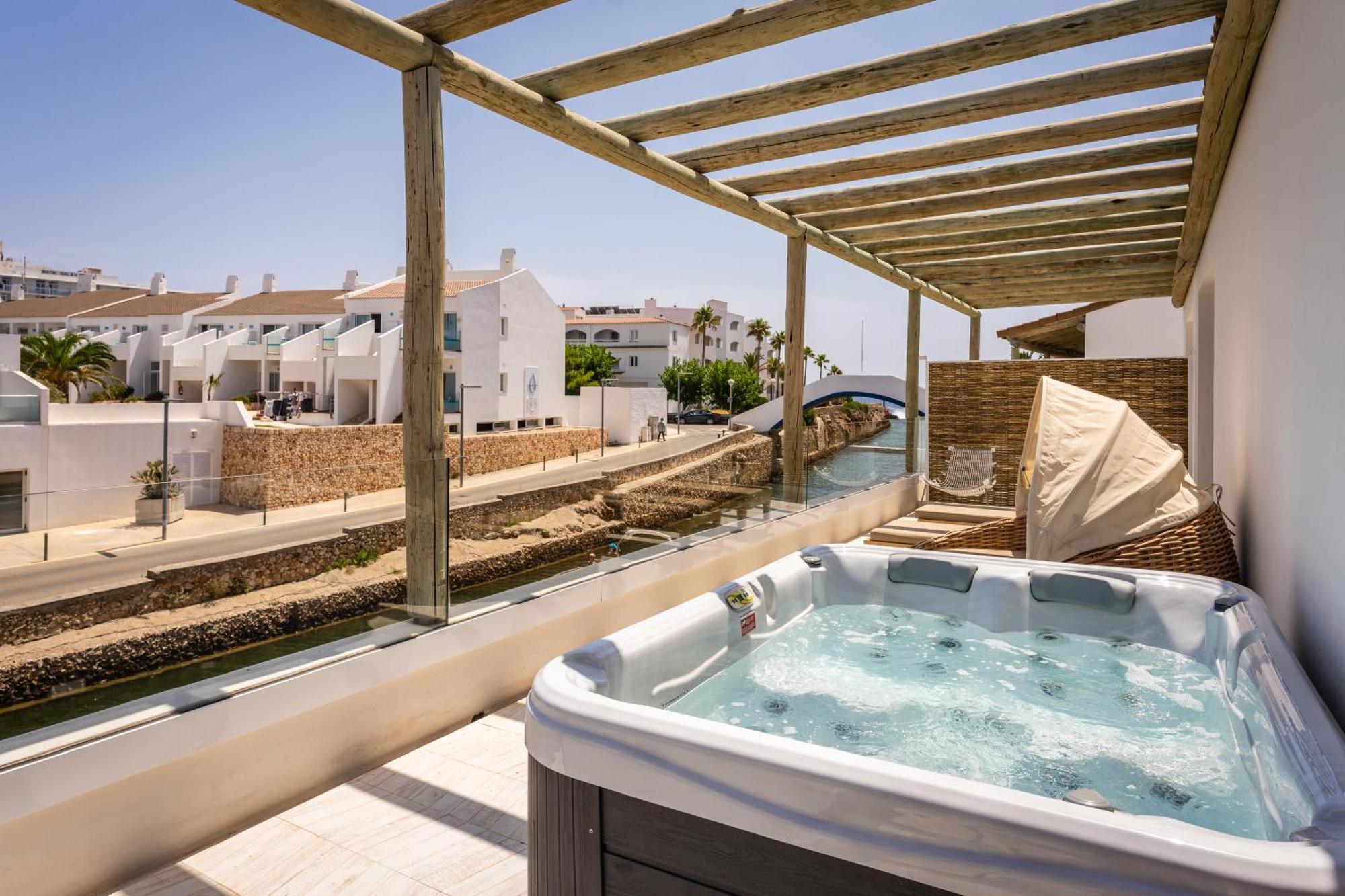 Double Room Spa Bath