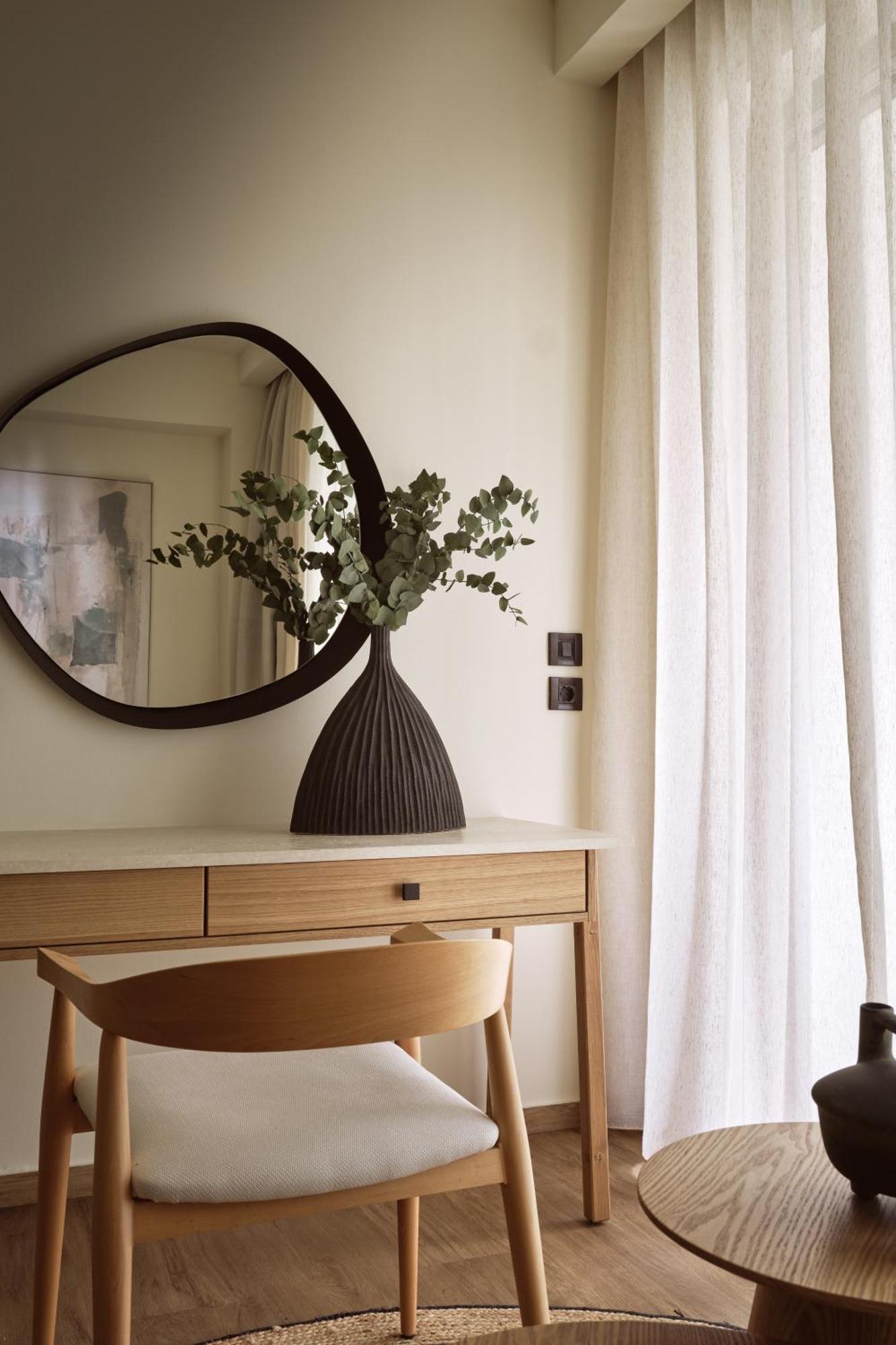 Deluxe Double Room,1651731402:JPEG