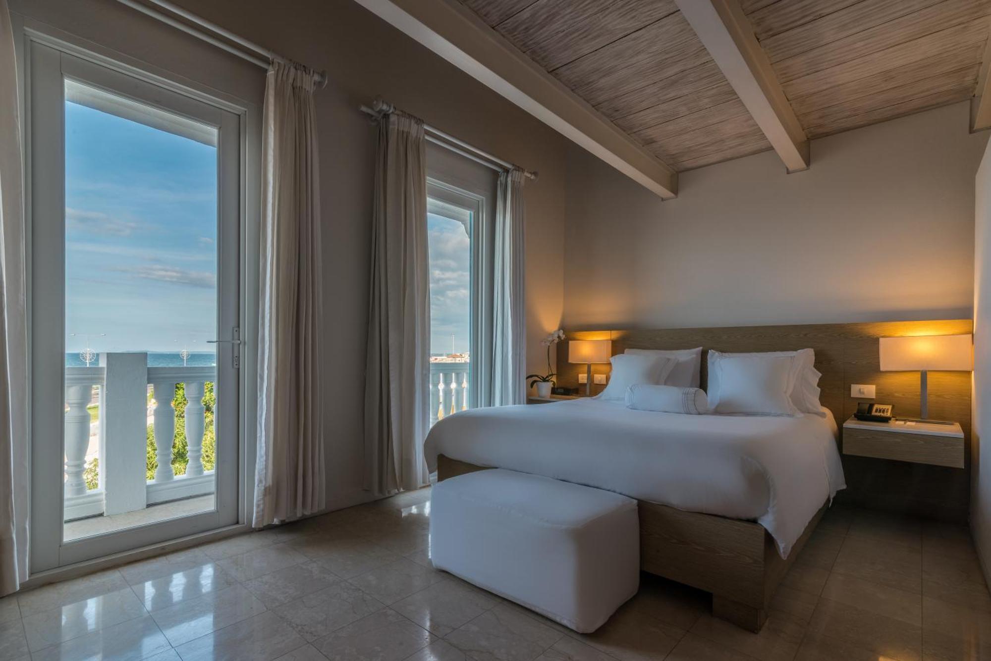 Suite Dúplex Familiar con vistas al mar - 1 cama extragrande
