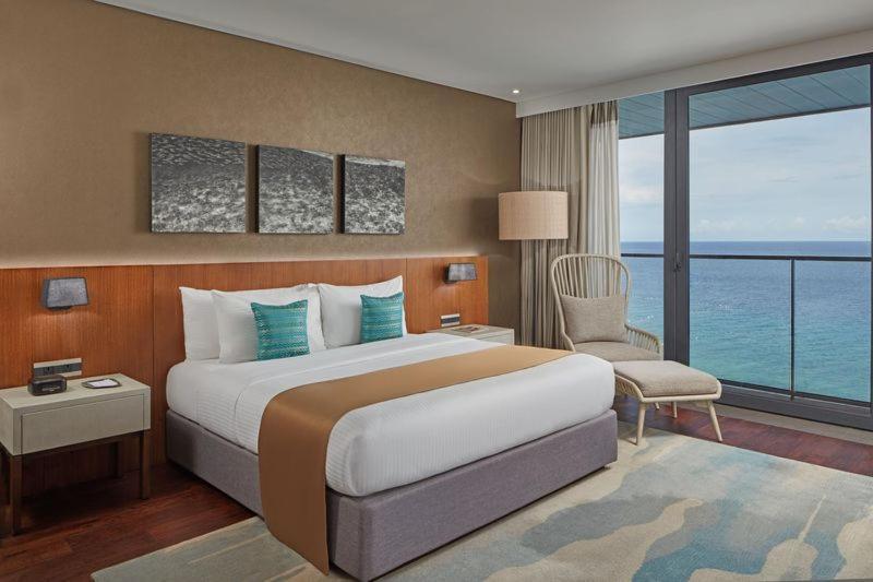 Premier Seaview