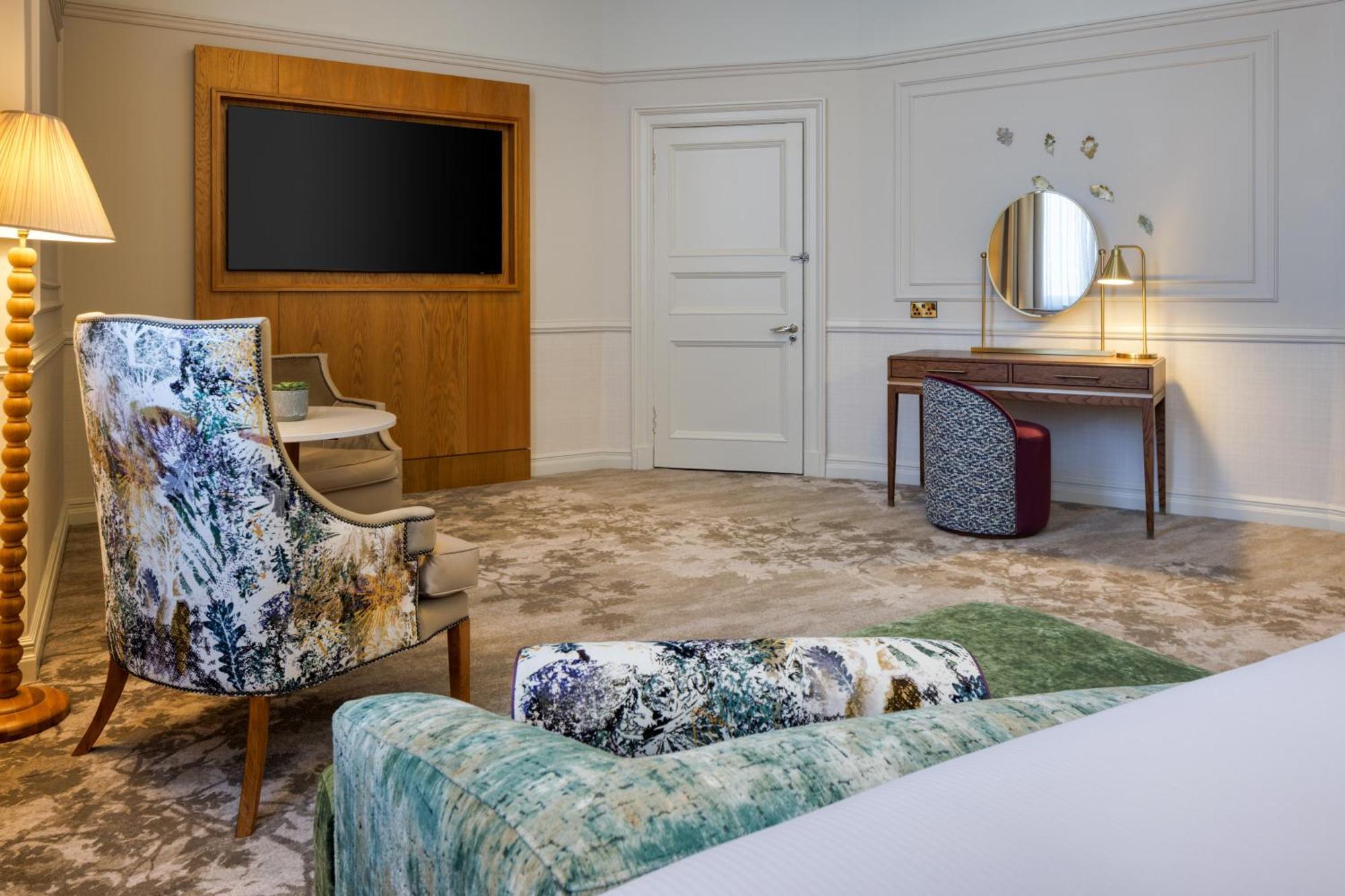 Premier King Room
