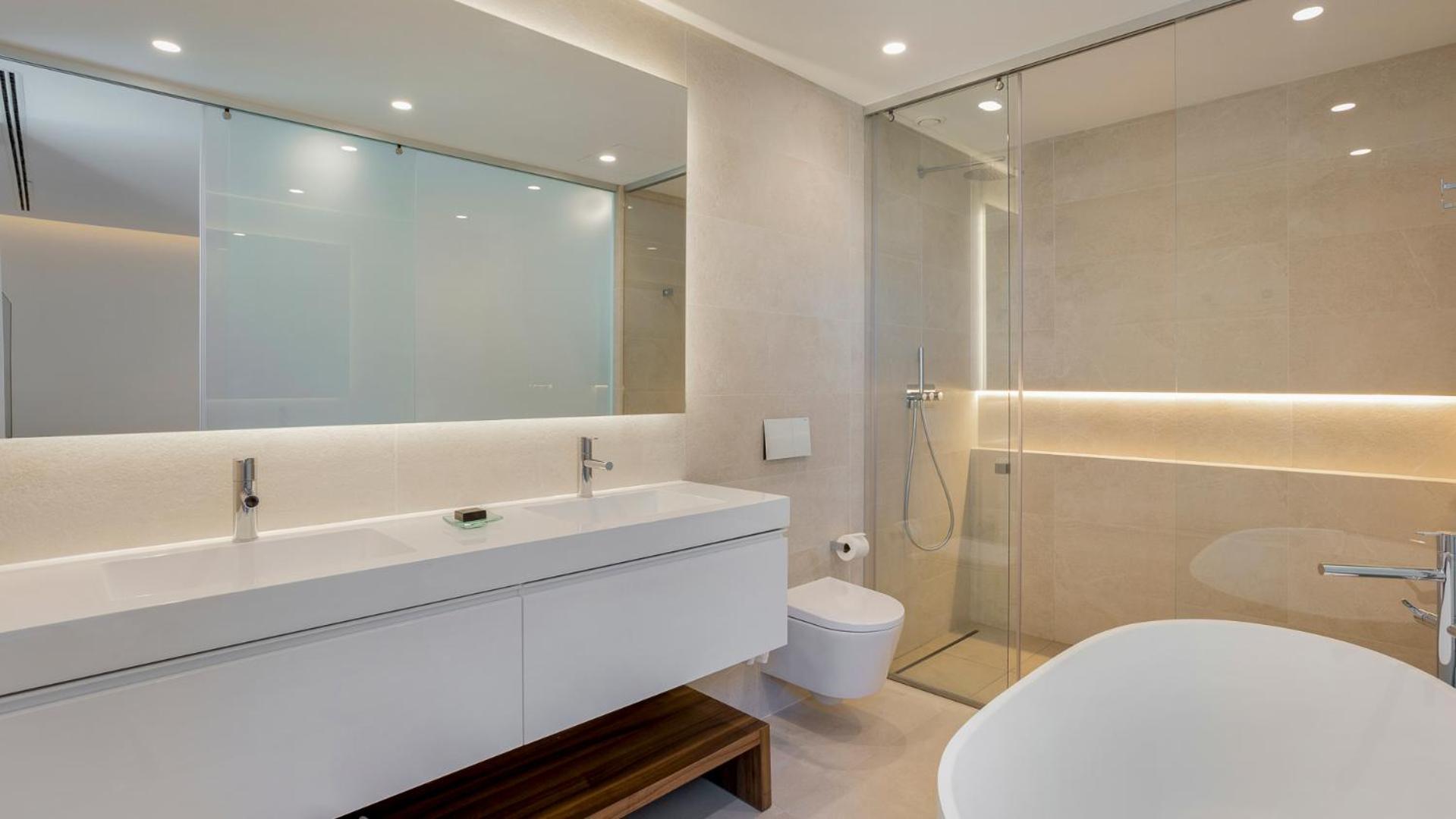 Apartamento de 4 dormitorios con terraza