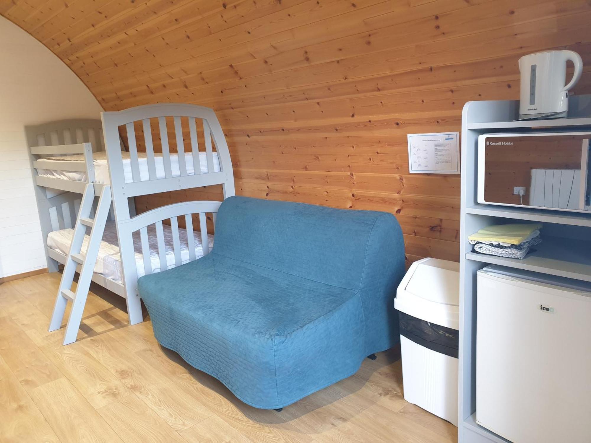 Camping Pod Sleeps 4 SHARED BATHROOMS