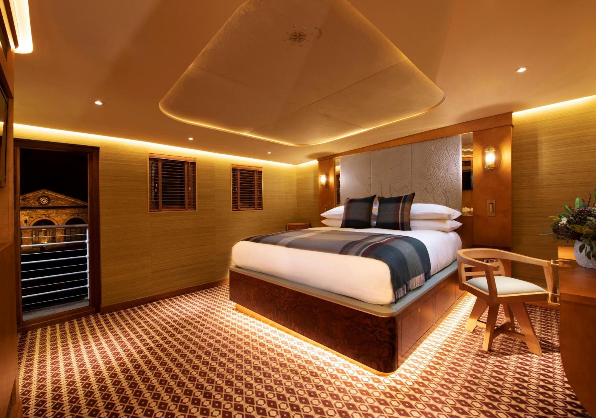 Luxury Cabin
