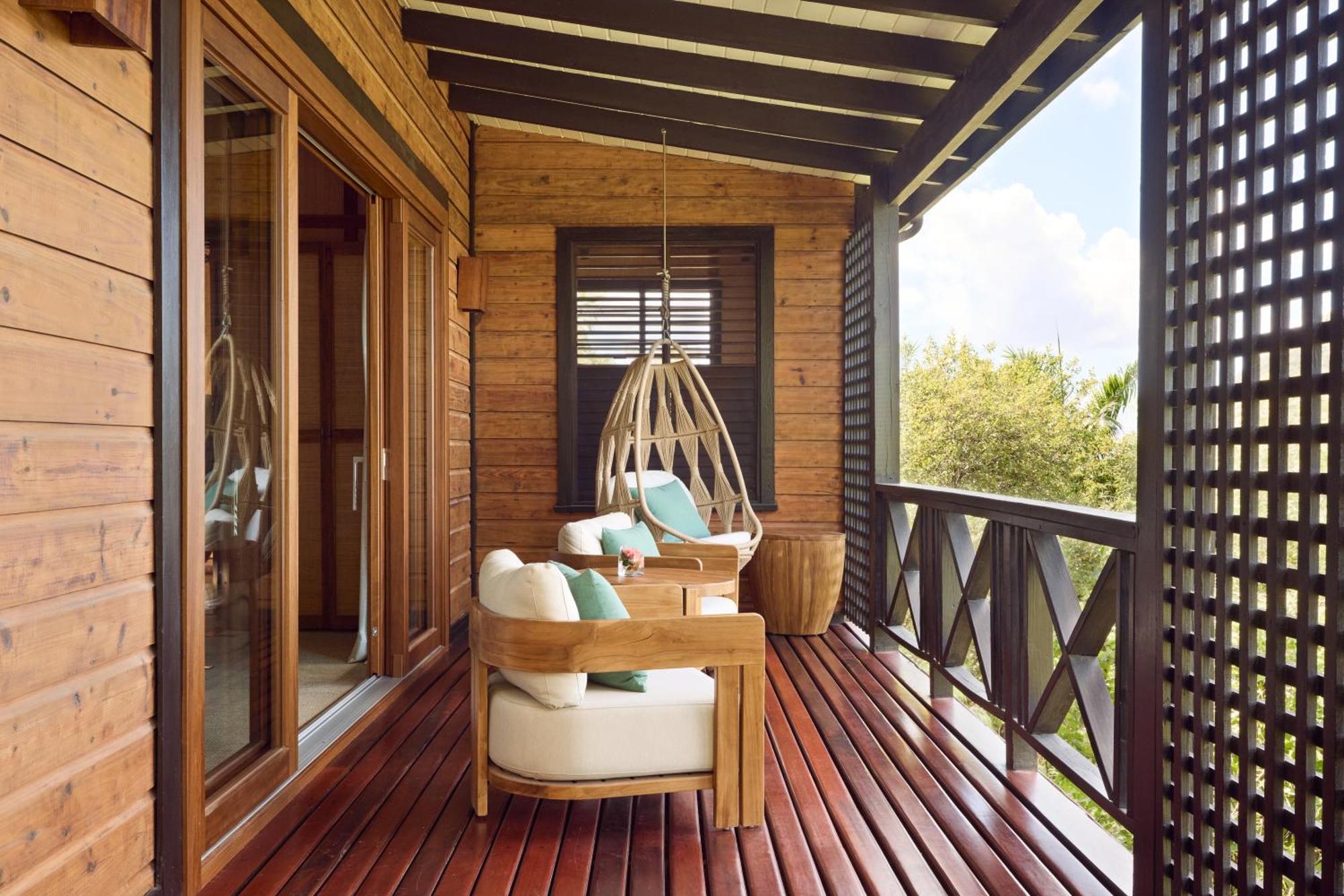 Hillside Garden Pool Villa