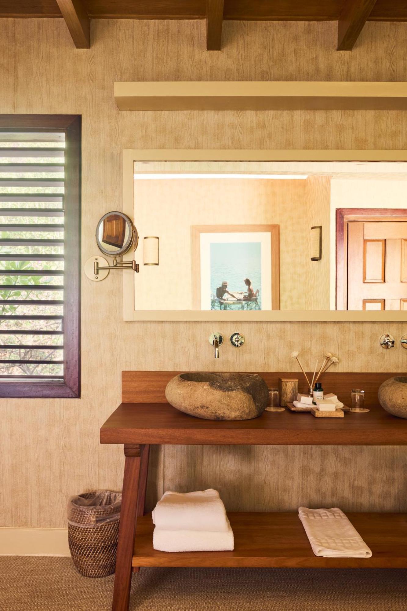 Beachfront Suite to Beachfront Villa