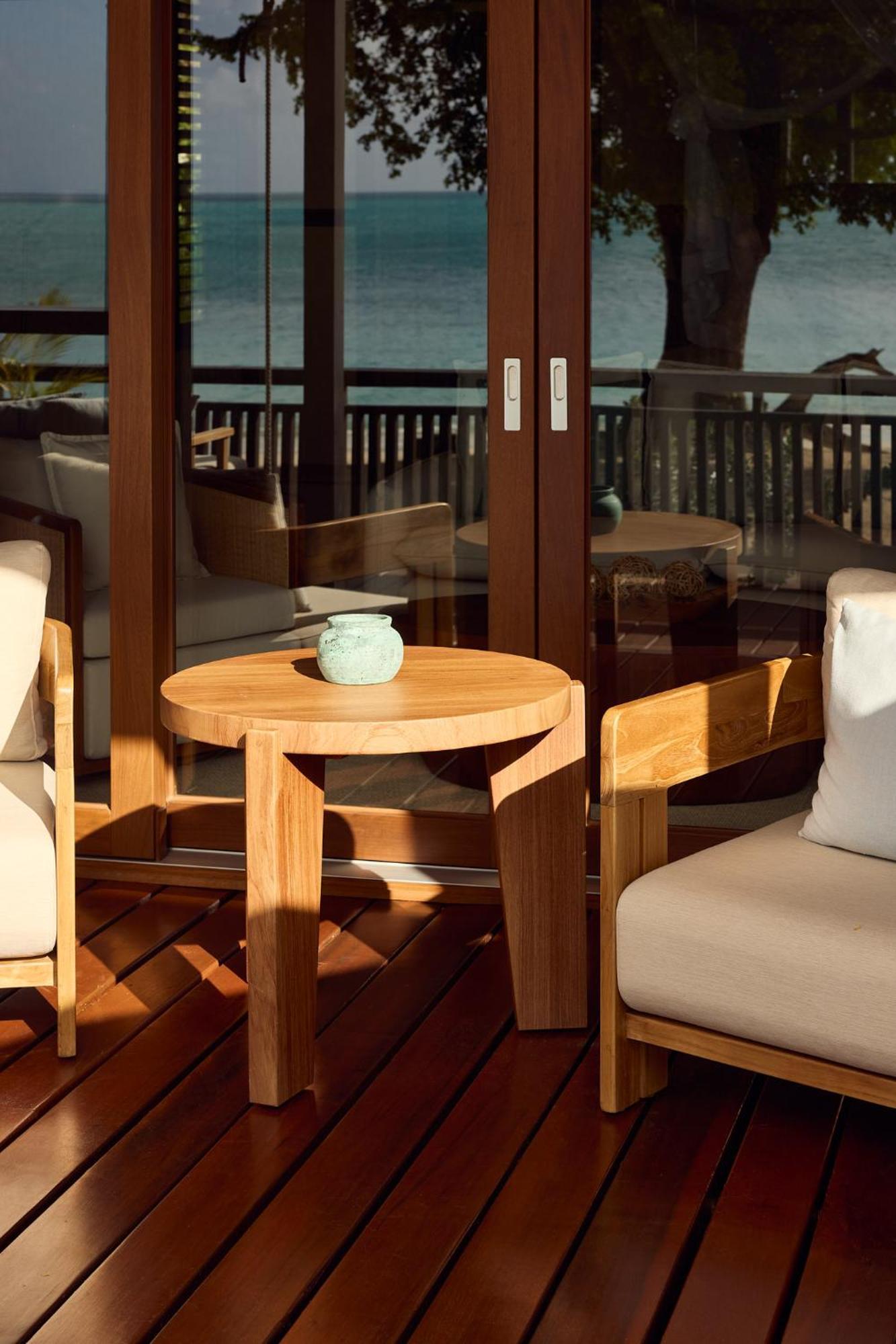 Beachfront Suite to Beachfront Villa