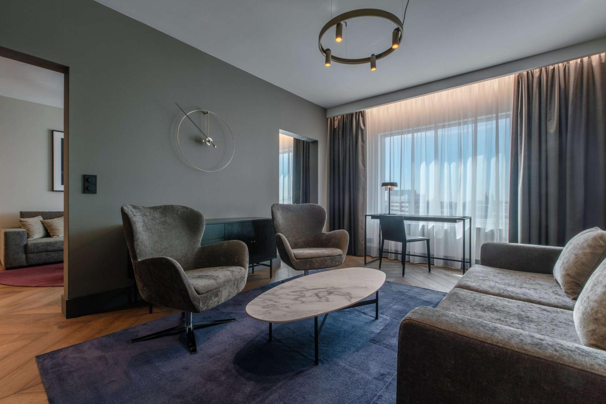 Premium Suite mit Blick auf die Altstadt und Sauna