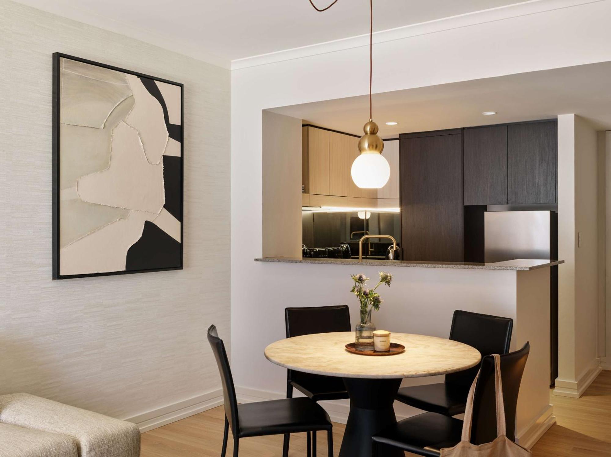 Premier One-Bedroom Apartment