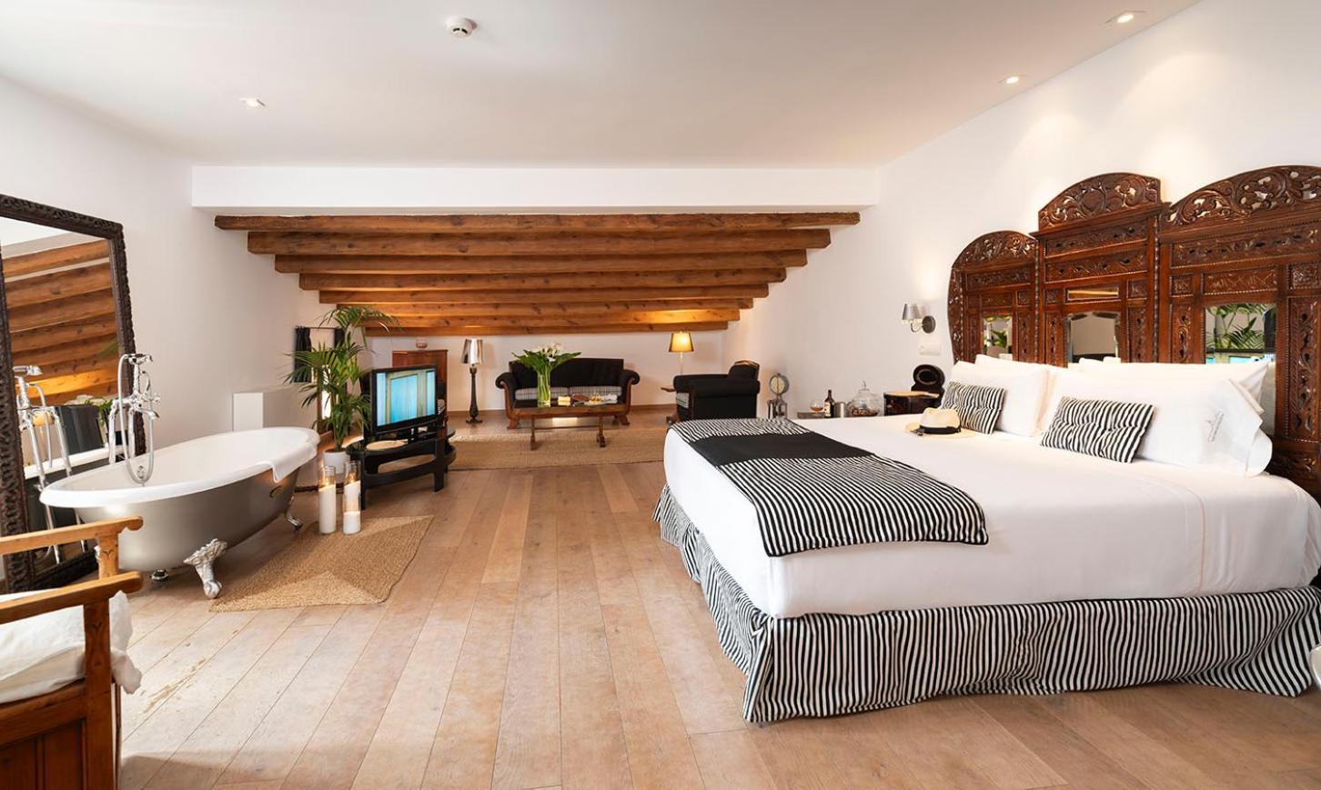 Superior Suite