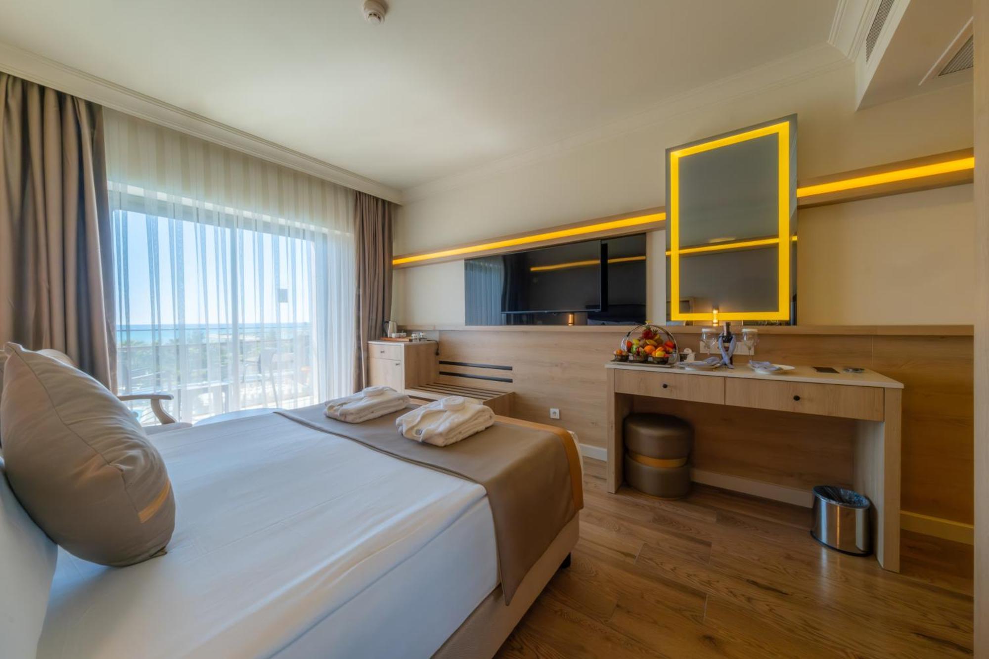 Standard Single Room Sea View