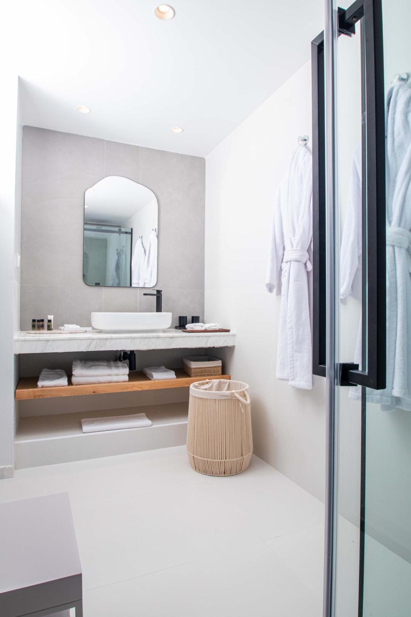 Deluxe Junior Suite