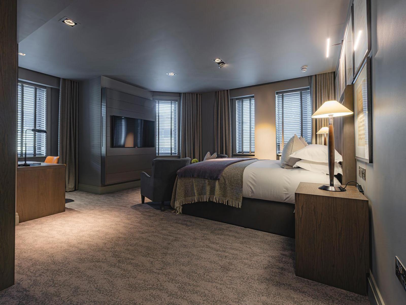 Junior Suite,1658327777:JPEG