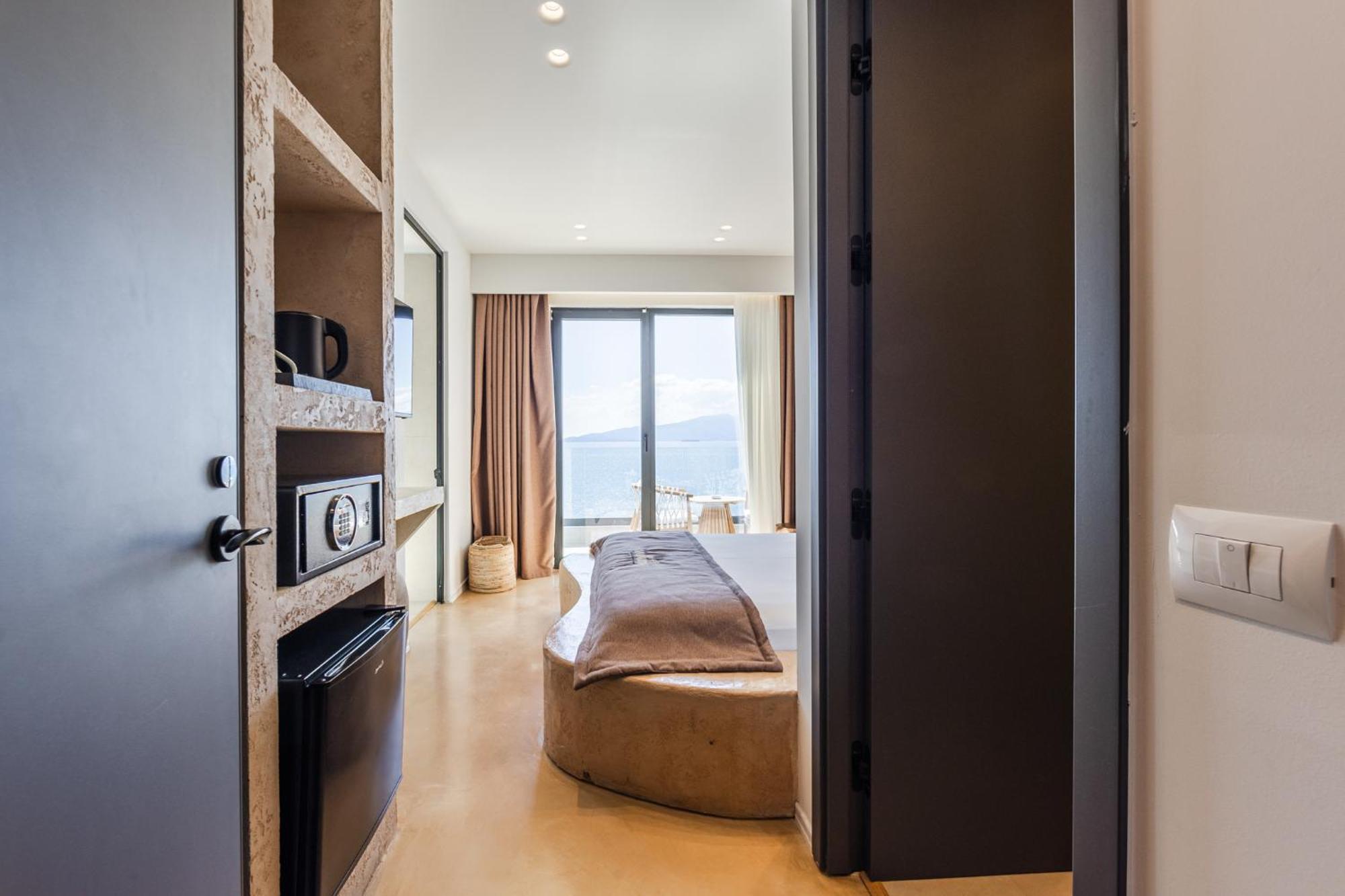 Deluxe Double Room Balcony Sea View