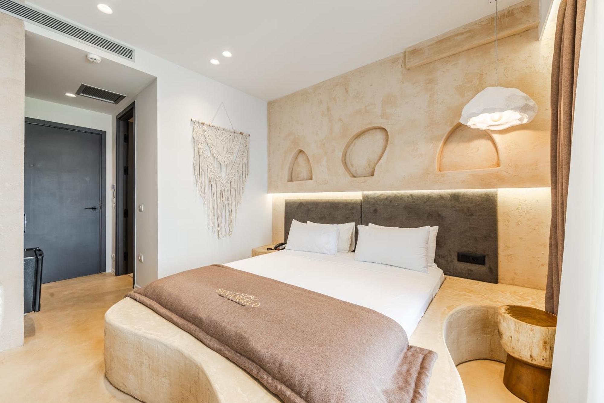 Deluxe Double Room Balcony