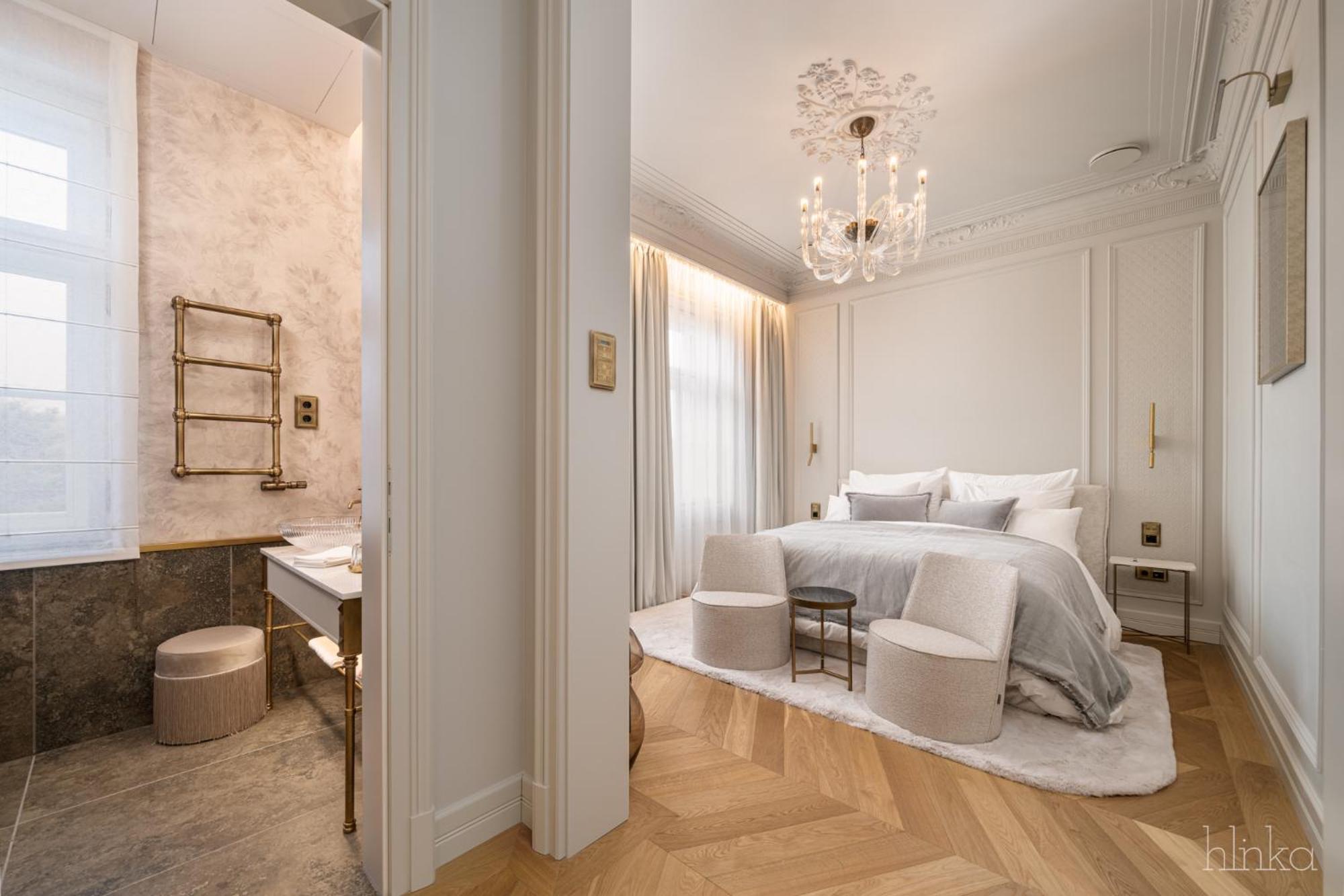Superior Queen Room