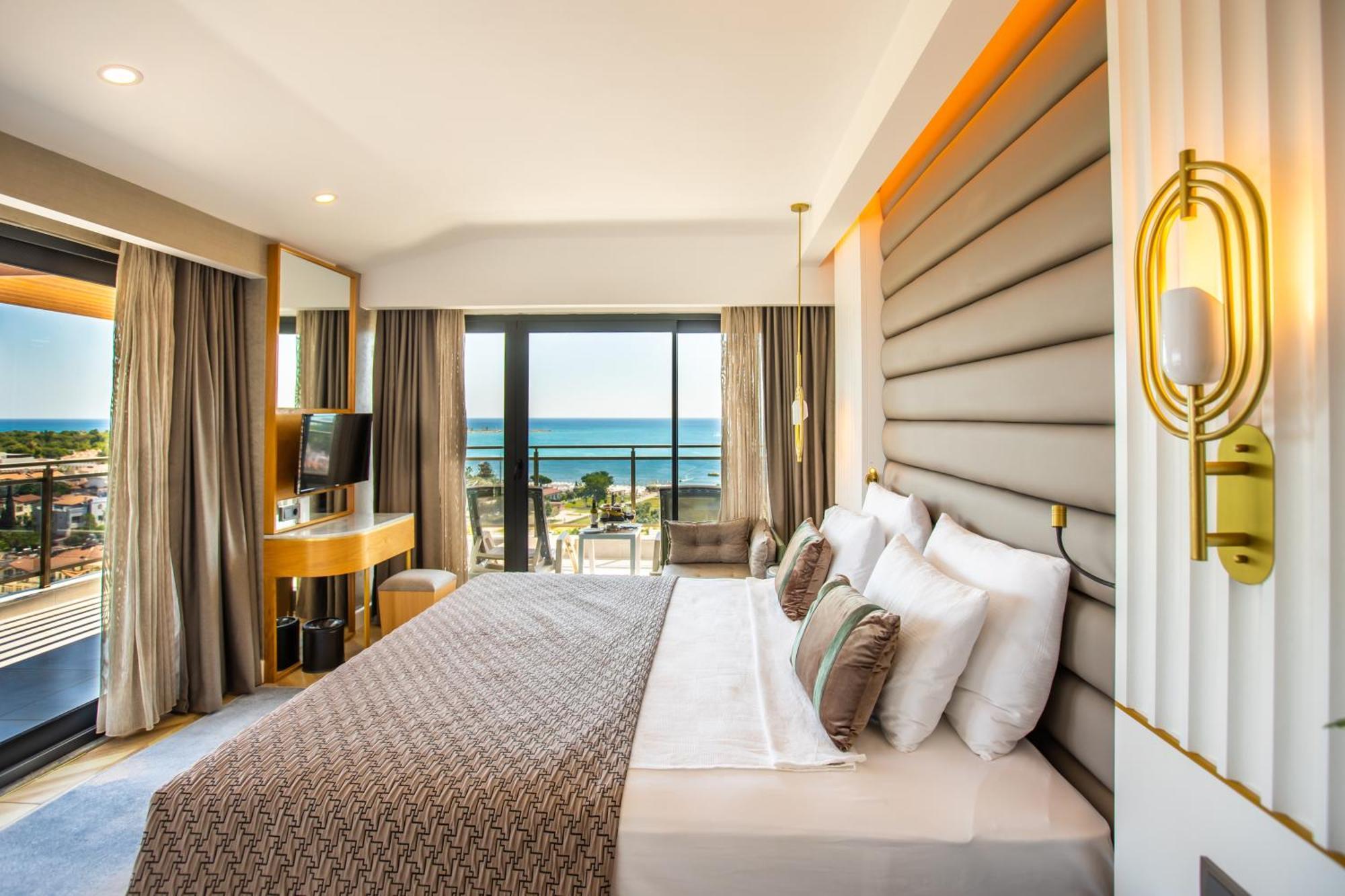 Double Room Balcony Sea View
