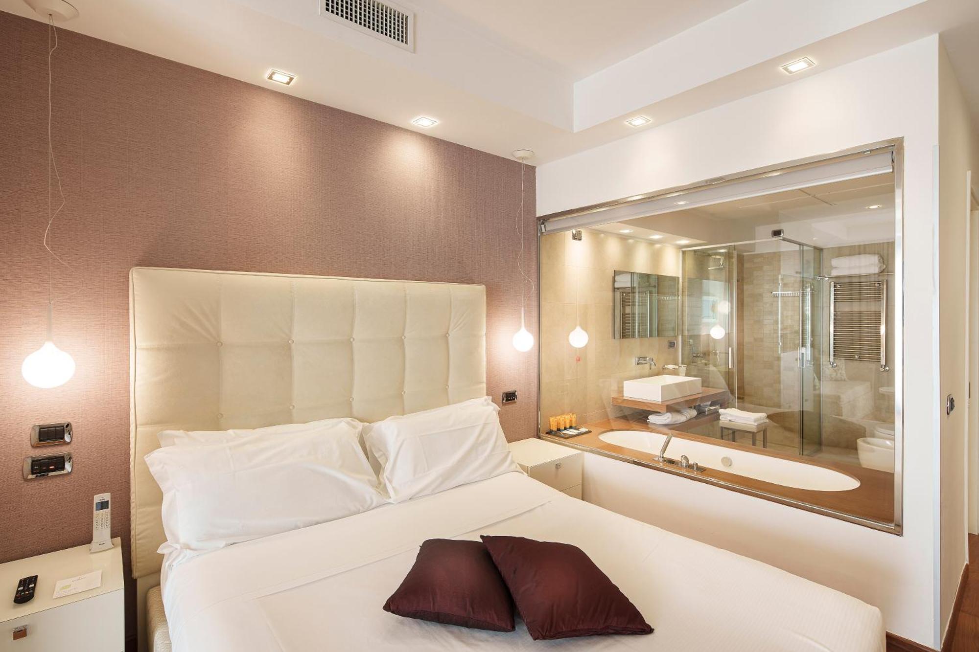 Junior Suite,1661643423:JPEG
