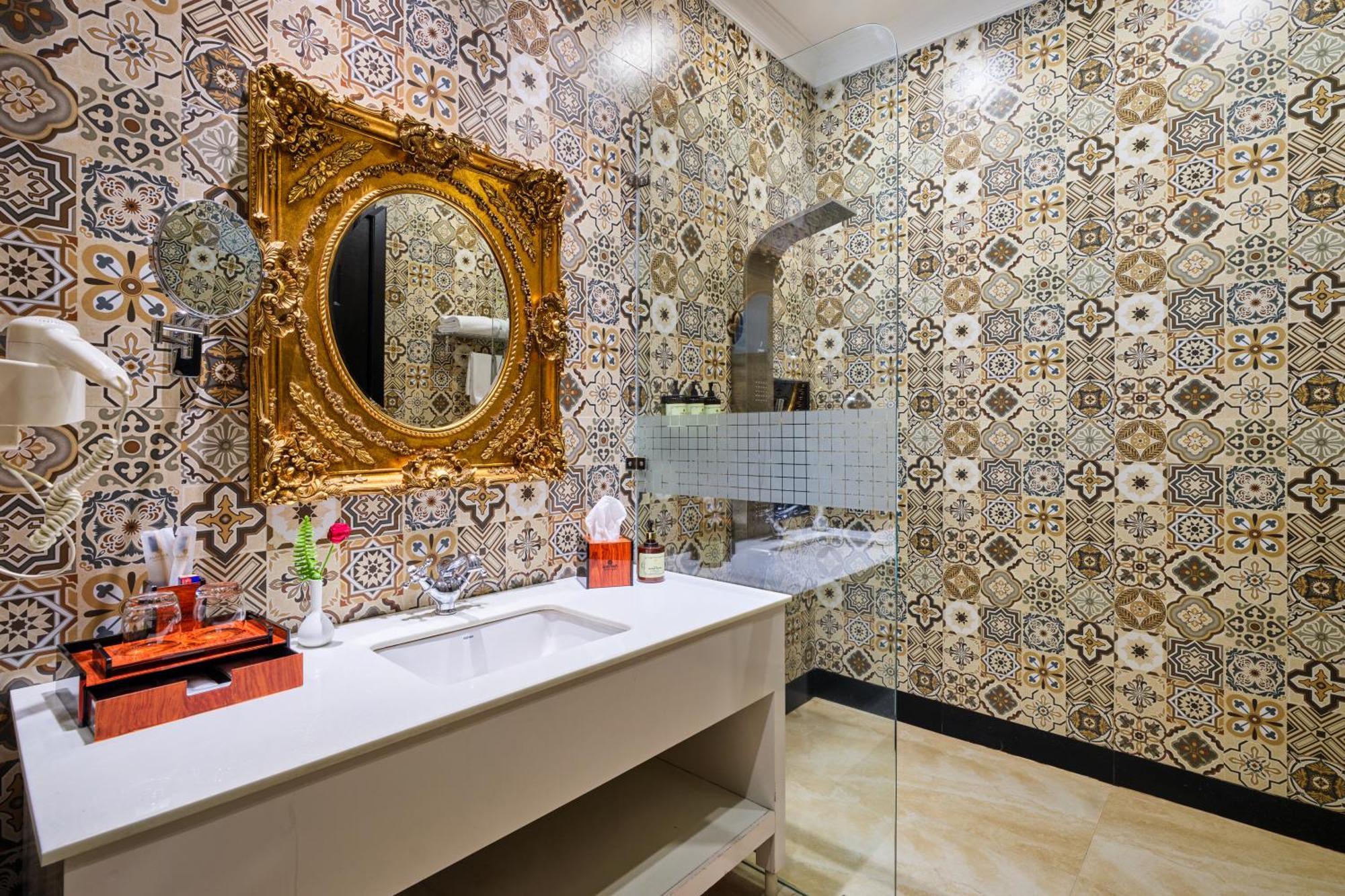 Executive Room on Foods & Soft Beverages* | Discounts on Laundry Services* | INR 500 spa credit during your on selective Massage services TnC Apply* | Minibar 2 cans of soft Beverages Once on Arrival