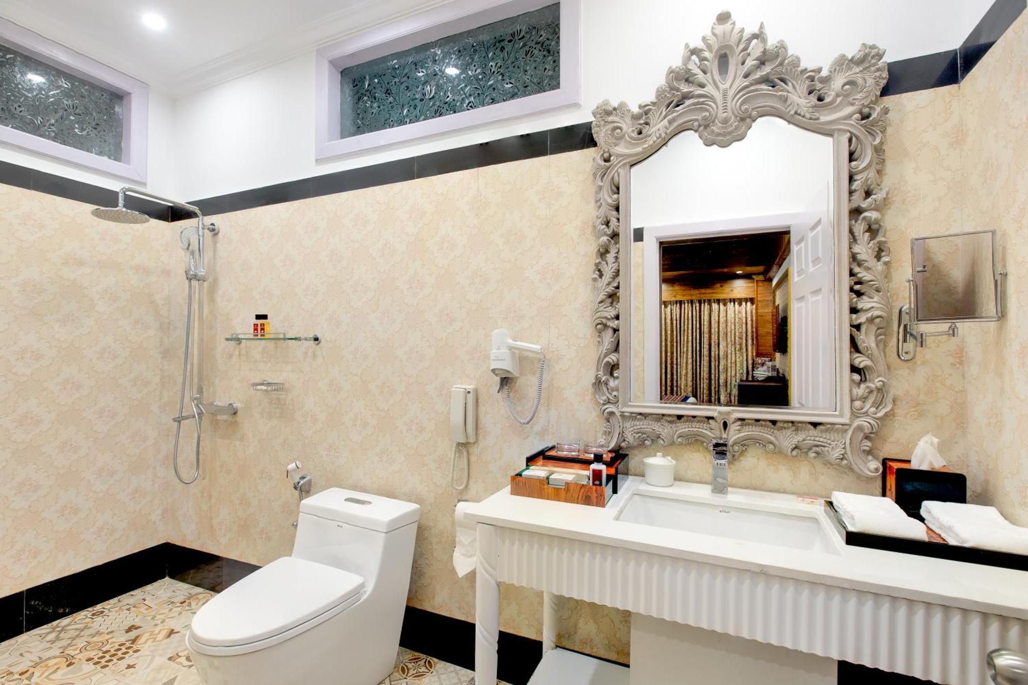 Deluxe Cottage on Foods & Soft Beverages* | Discounts on Laundry Services* | INR 500 spa credit during your on selective Massage services TnC Apply* | Minibar 2 cans of soft Beverages Once on Arrival