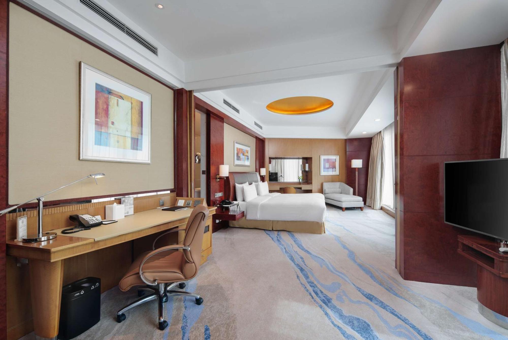 Suite Grand con vistas al Bund y cama extragrande