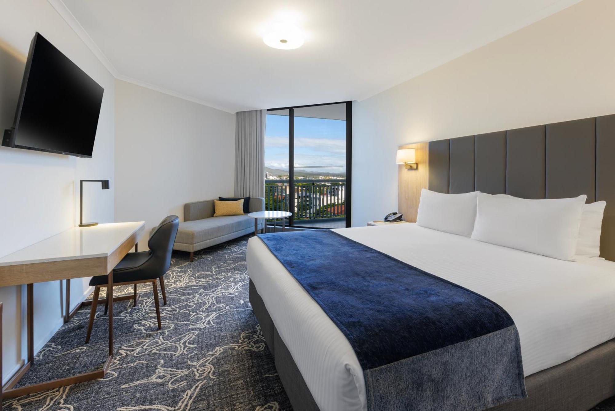 Deluxe King Room Balcony