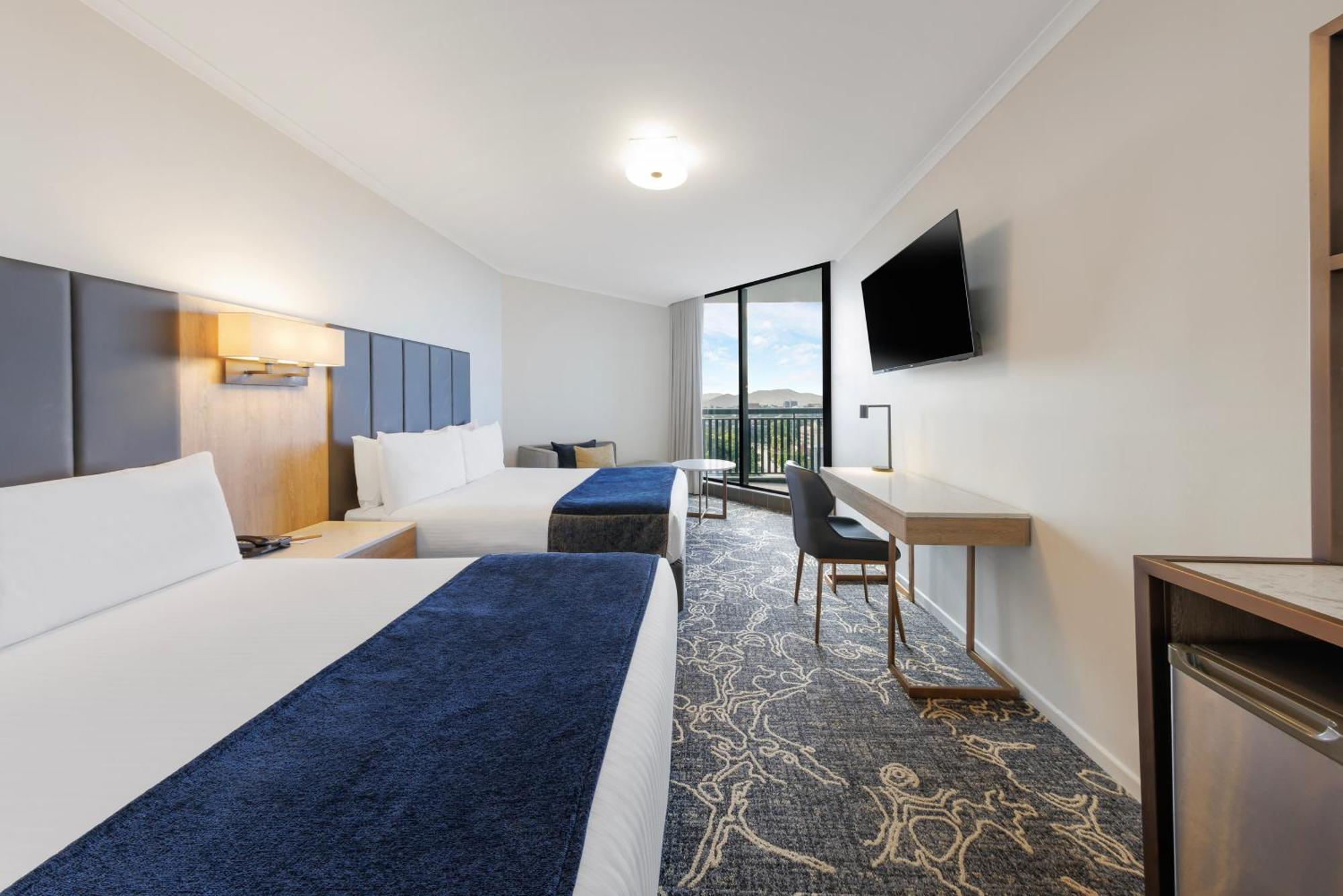 Deluxe Twin Room Balcony