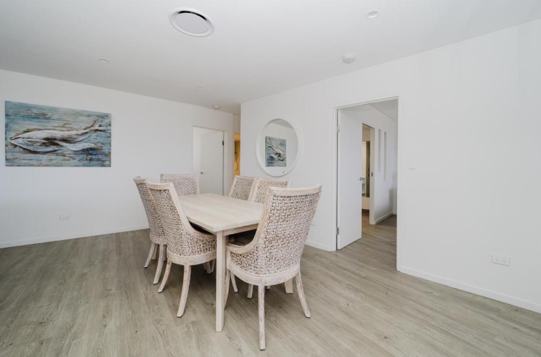 Premium Three-Bedroom Apartment Ocean View Apt 13