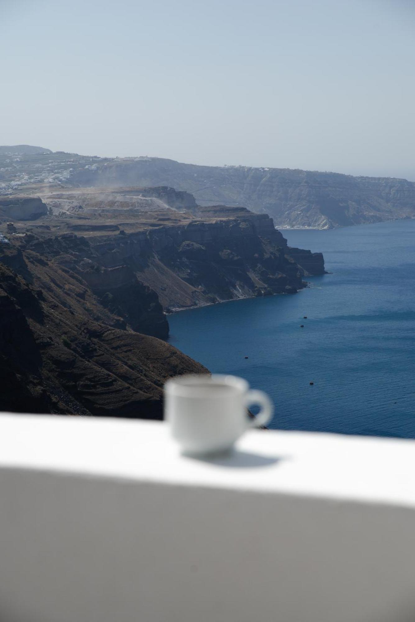 Traditional Studio Caldera View
