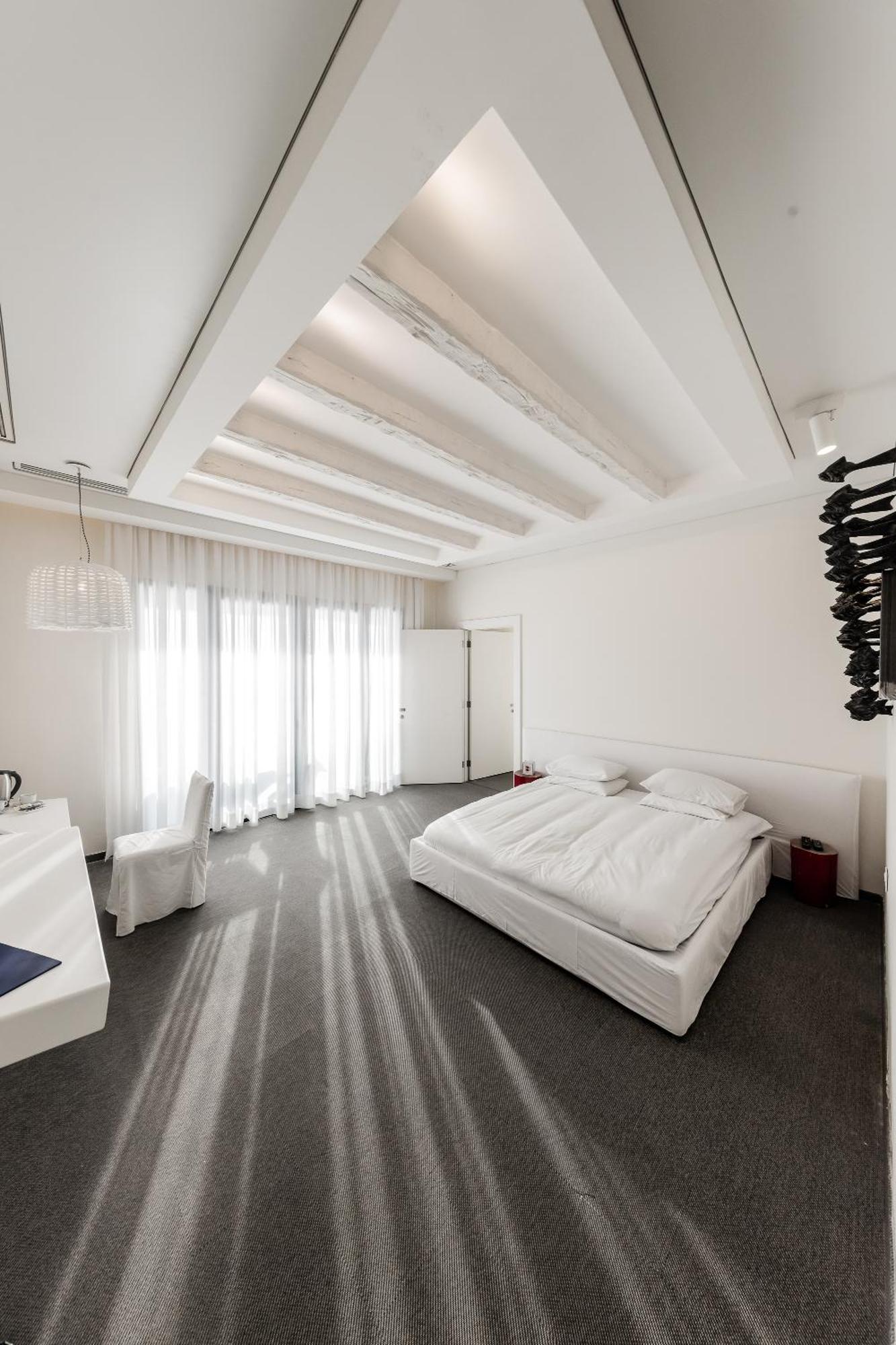 Double Room Balcony Sea View